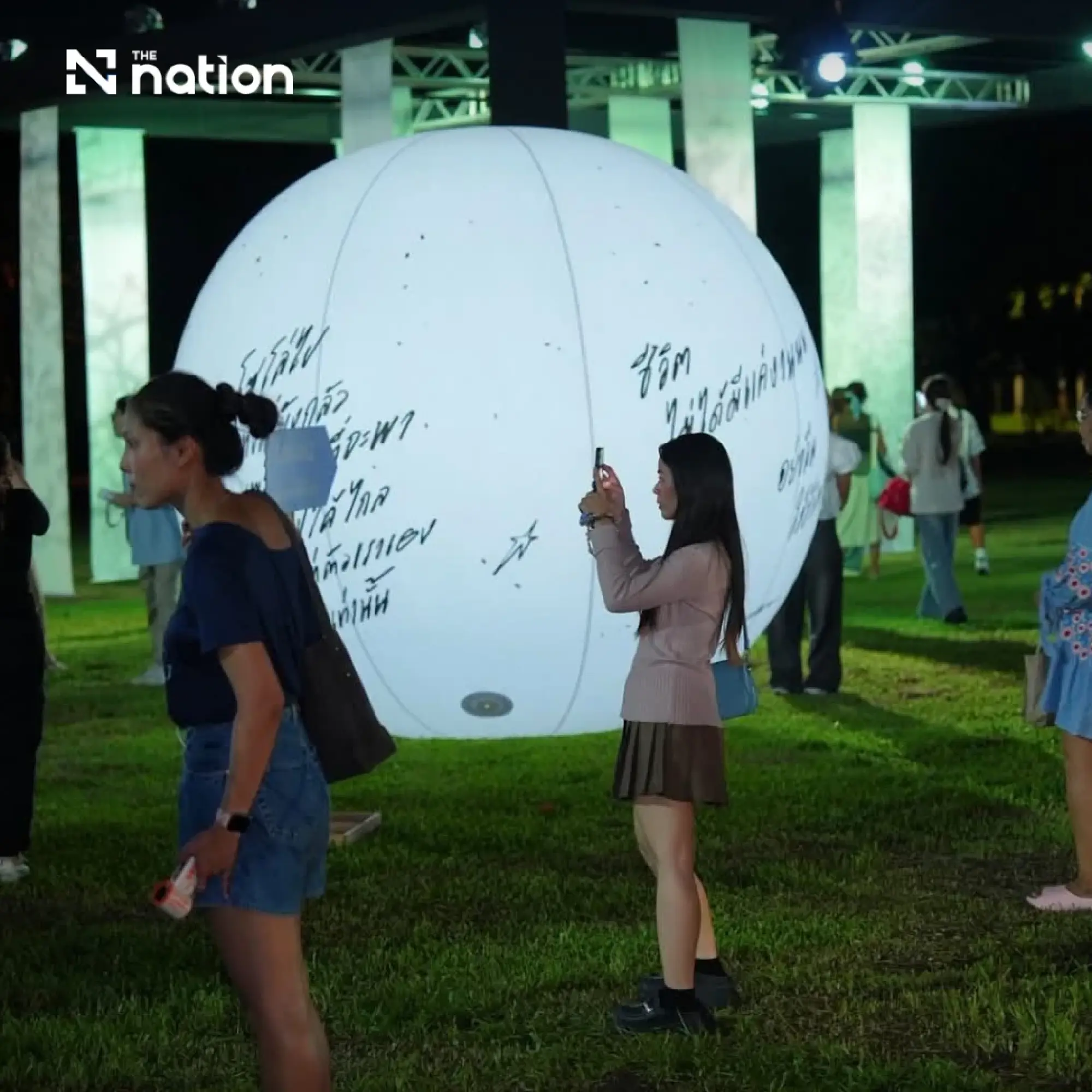 Bangkok night tourism festival brings music and art to Lumpini Park