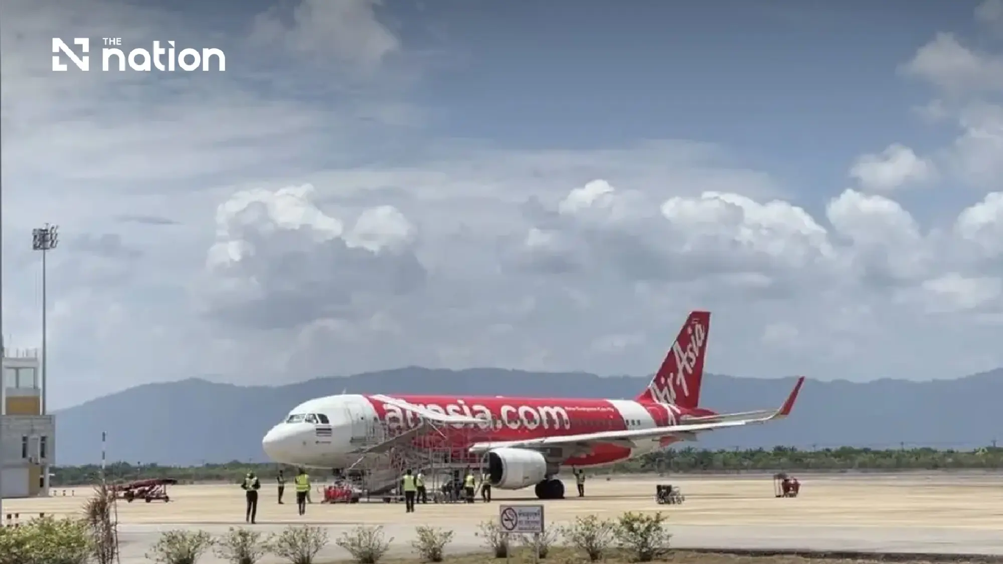 Southern airports brace for Oct 23–26 flood risk in 10 provinces