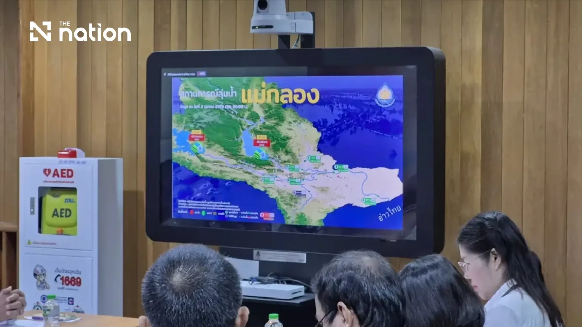 High tides and river overflow flood Samut Songkhram as authorities plan water pushers at 8 sites