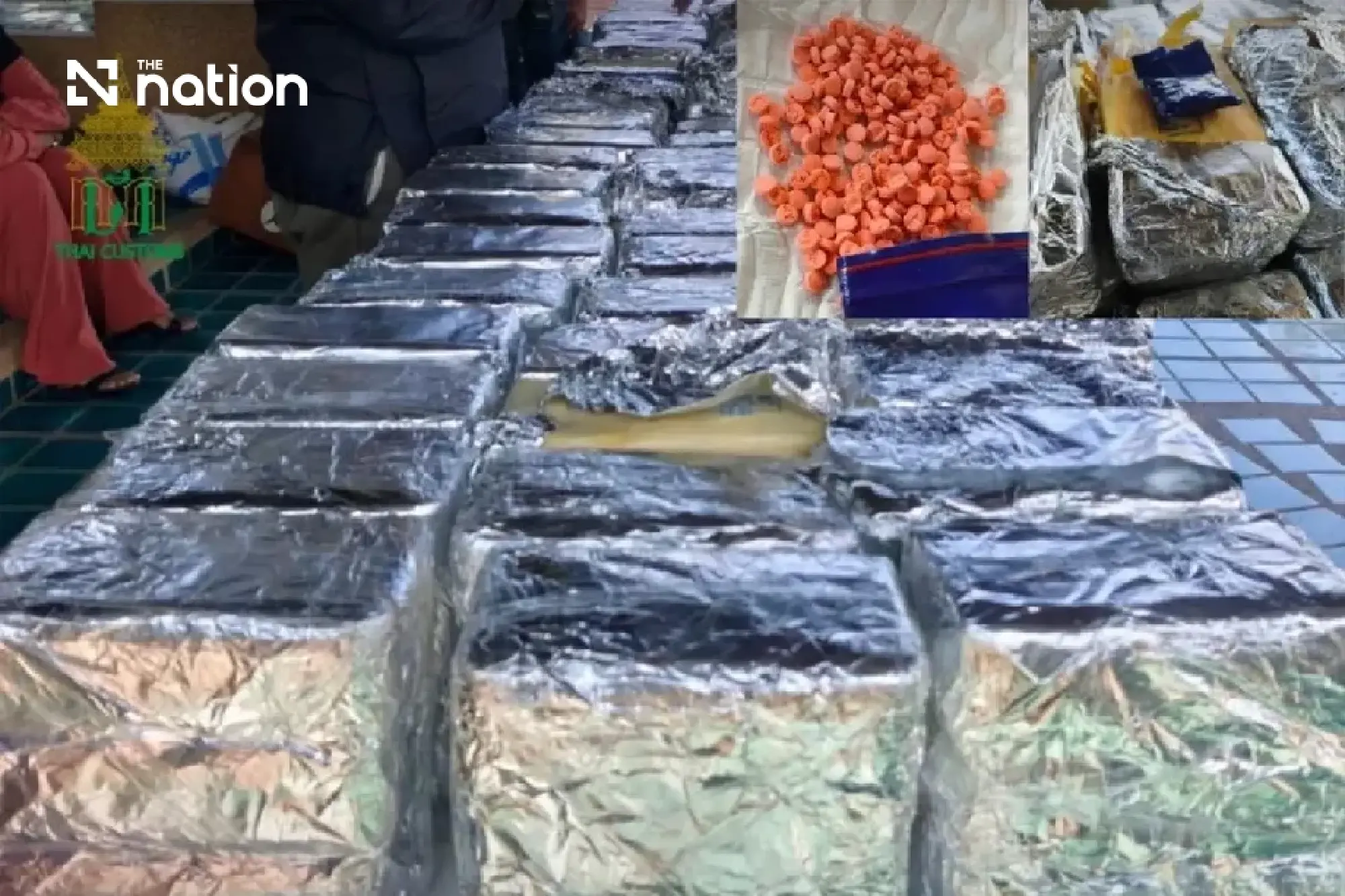 Mae Sai customs seizes 2.74m meth pills hidden in furniture