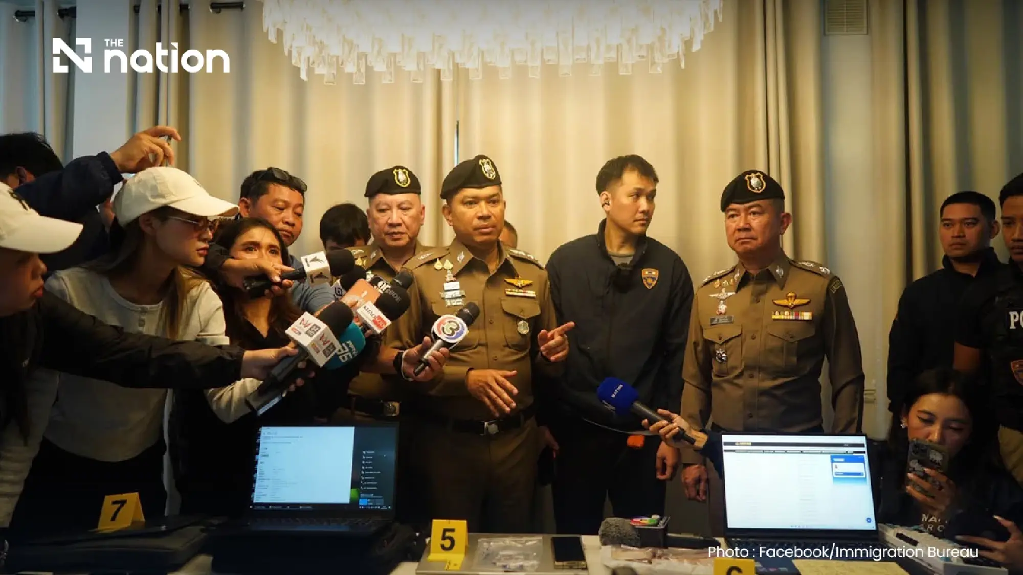 Thai police arrest 11 Chinese in Bangkok scam and gambling raids