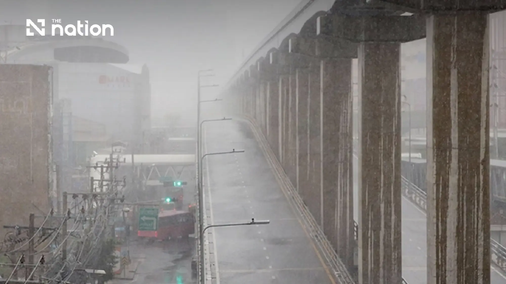 TMD forecasts heavy rain in 3 Thai regions on October 17, with wider downpours expected on October 21–25