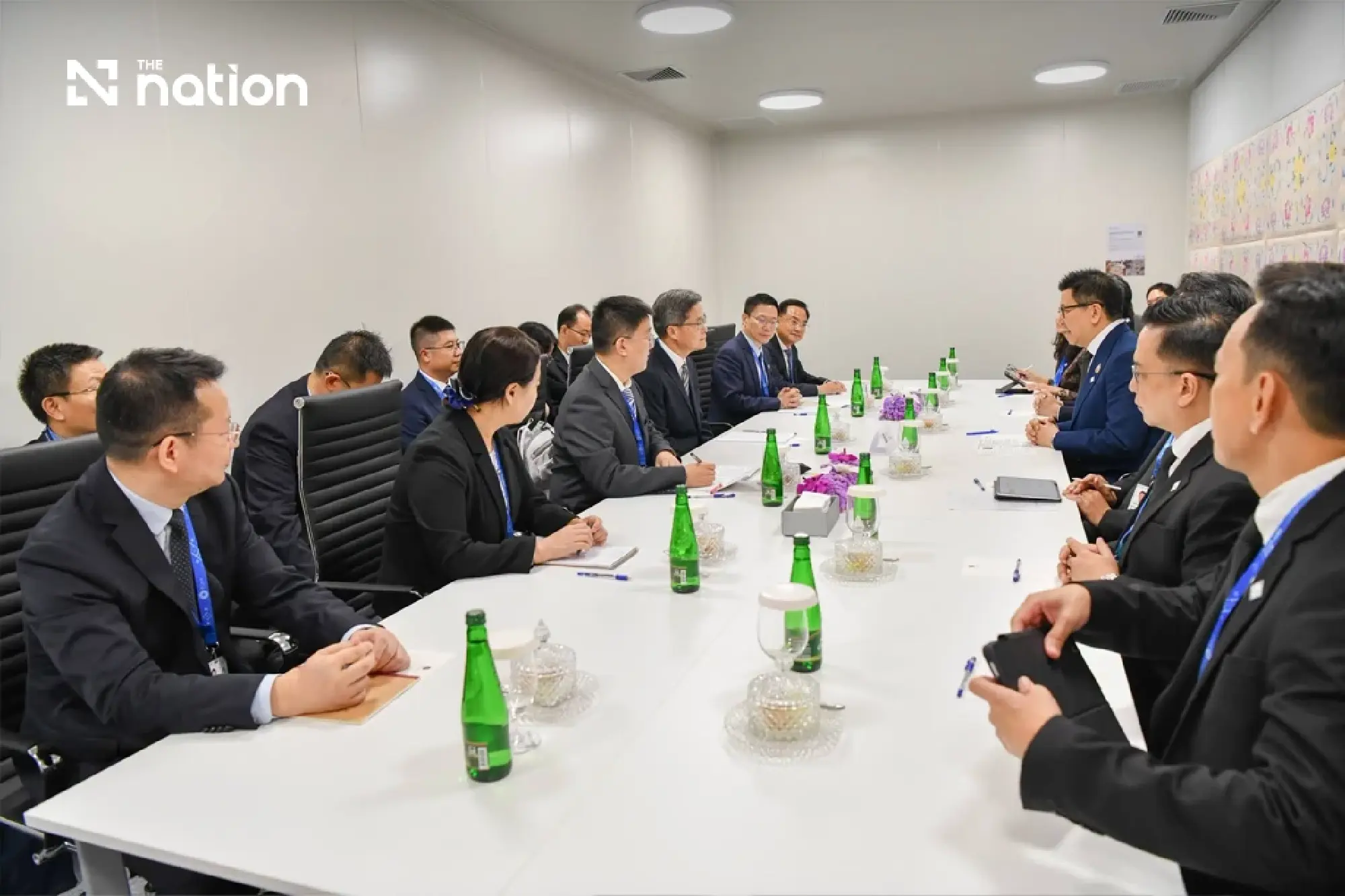 Thailand and China discuss investment and action against online scams