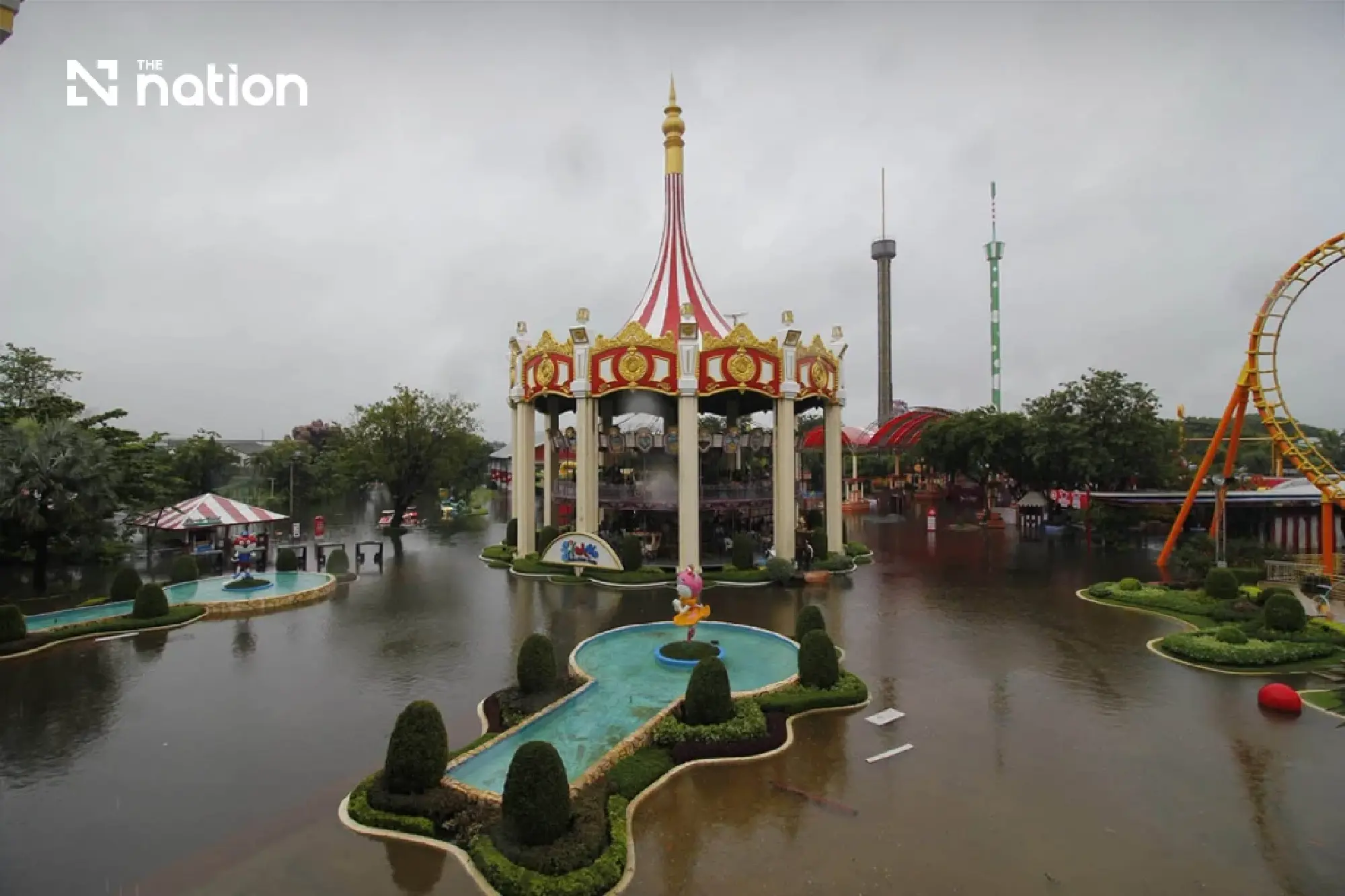 Siam Amazing Park flood damage raises permanent closure risk