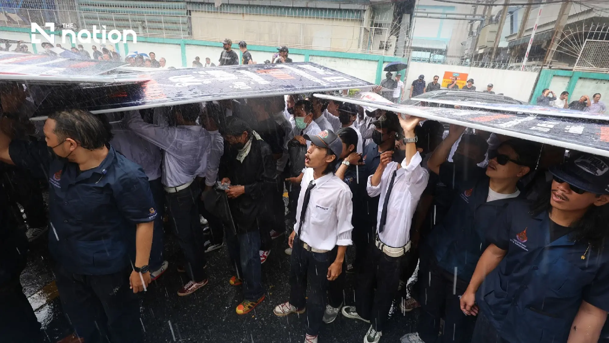 50% tuition cut plus lab and relocation aid planned for Uthenthawai and Pathumwan