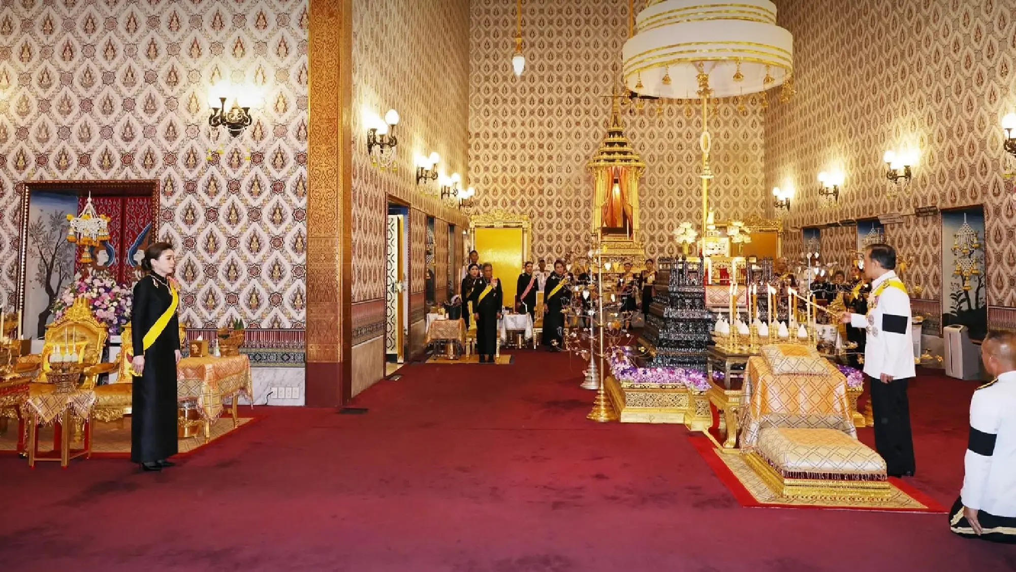 Their Majesties mark first anniversary of Queen Sirikit's passing