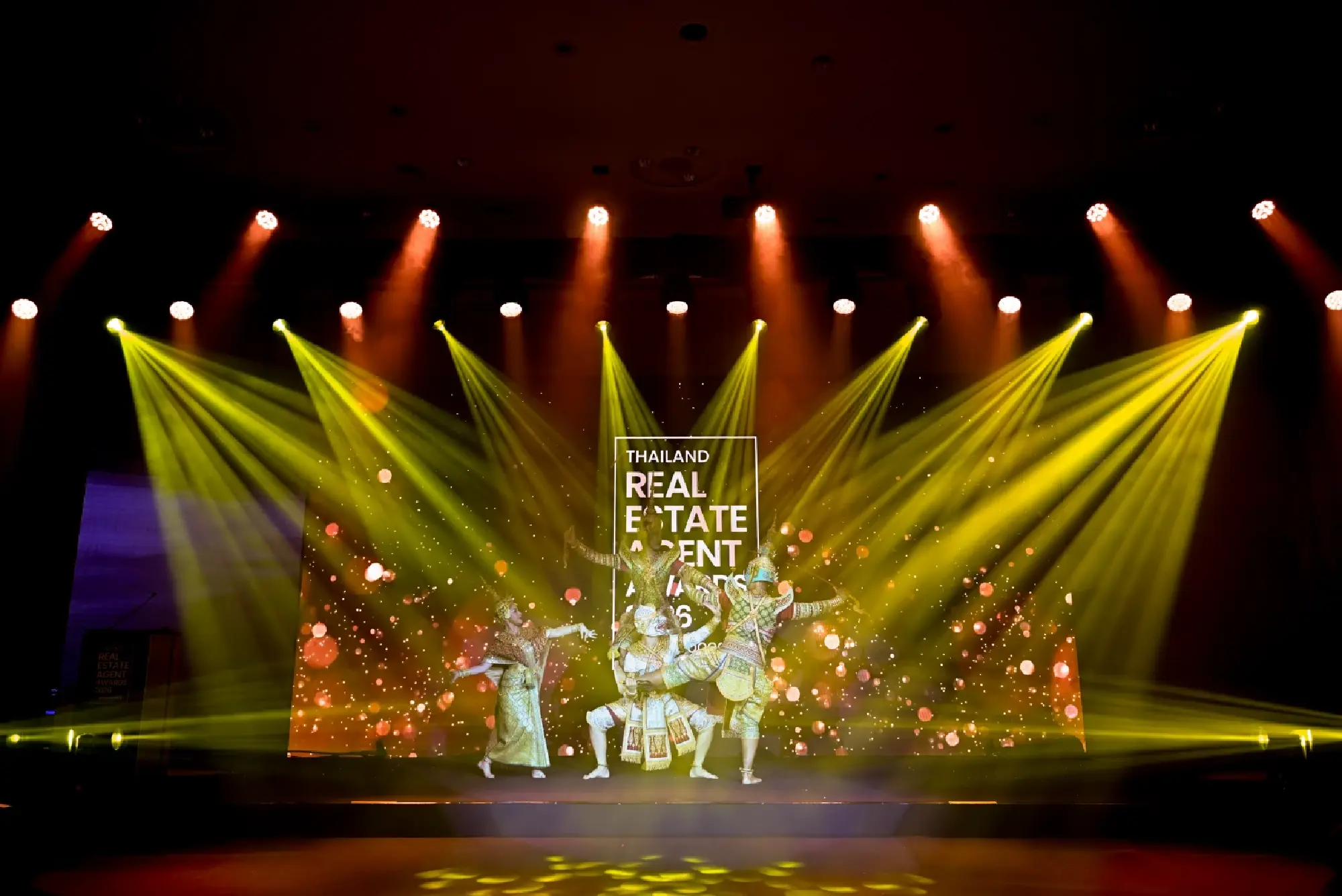 Dot Property Hosts 2026 Thailand Real Estate Agent Awards.