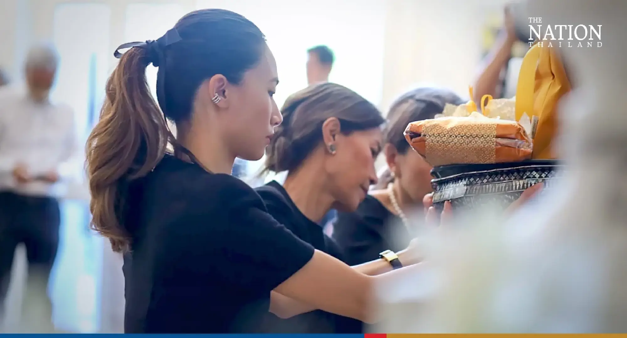 Prawit presides over Samut Prakan politician Chonsawat’s funeral - Photo 6