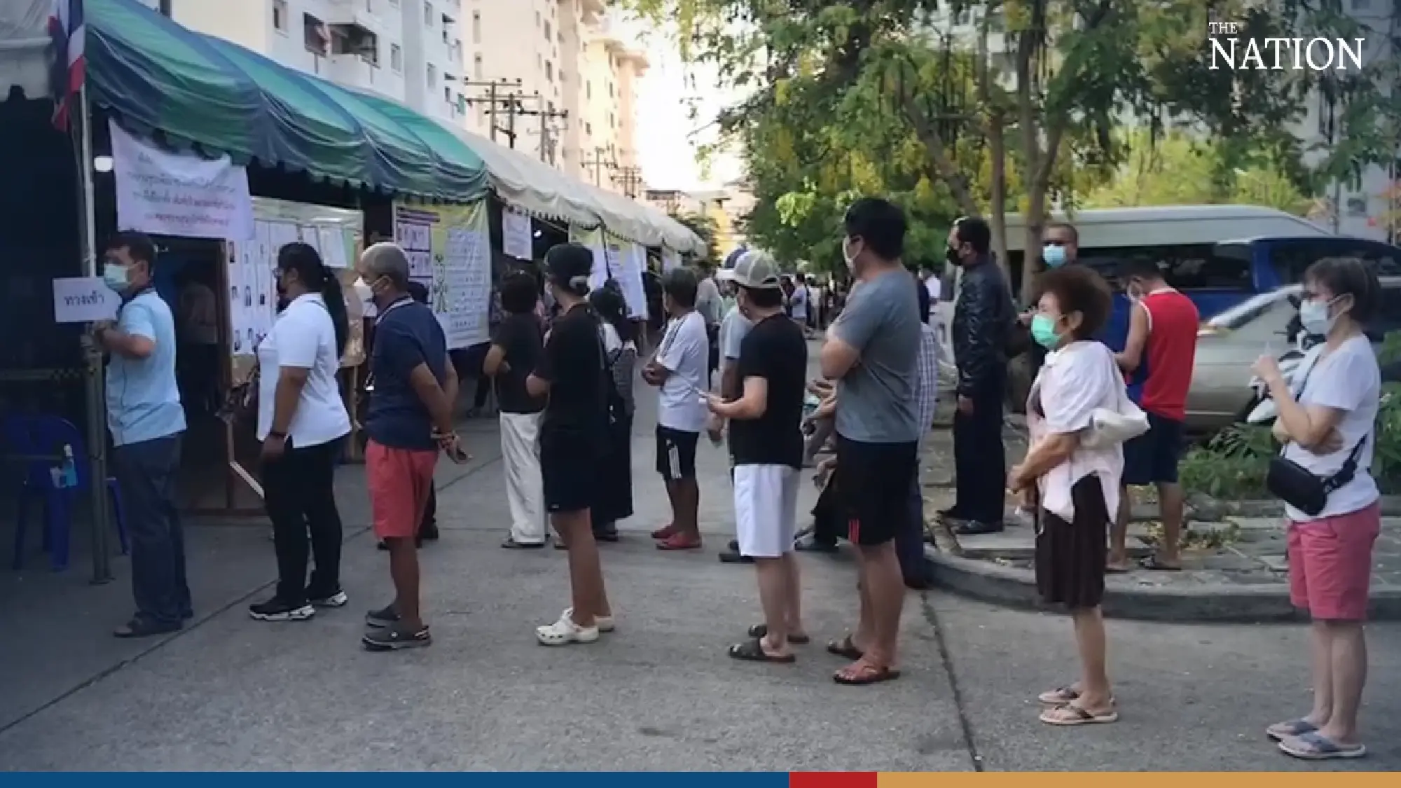 Bangkok voting on Sunday - Photo 5