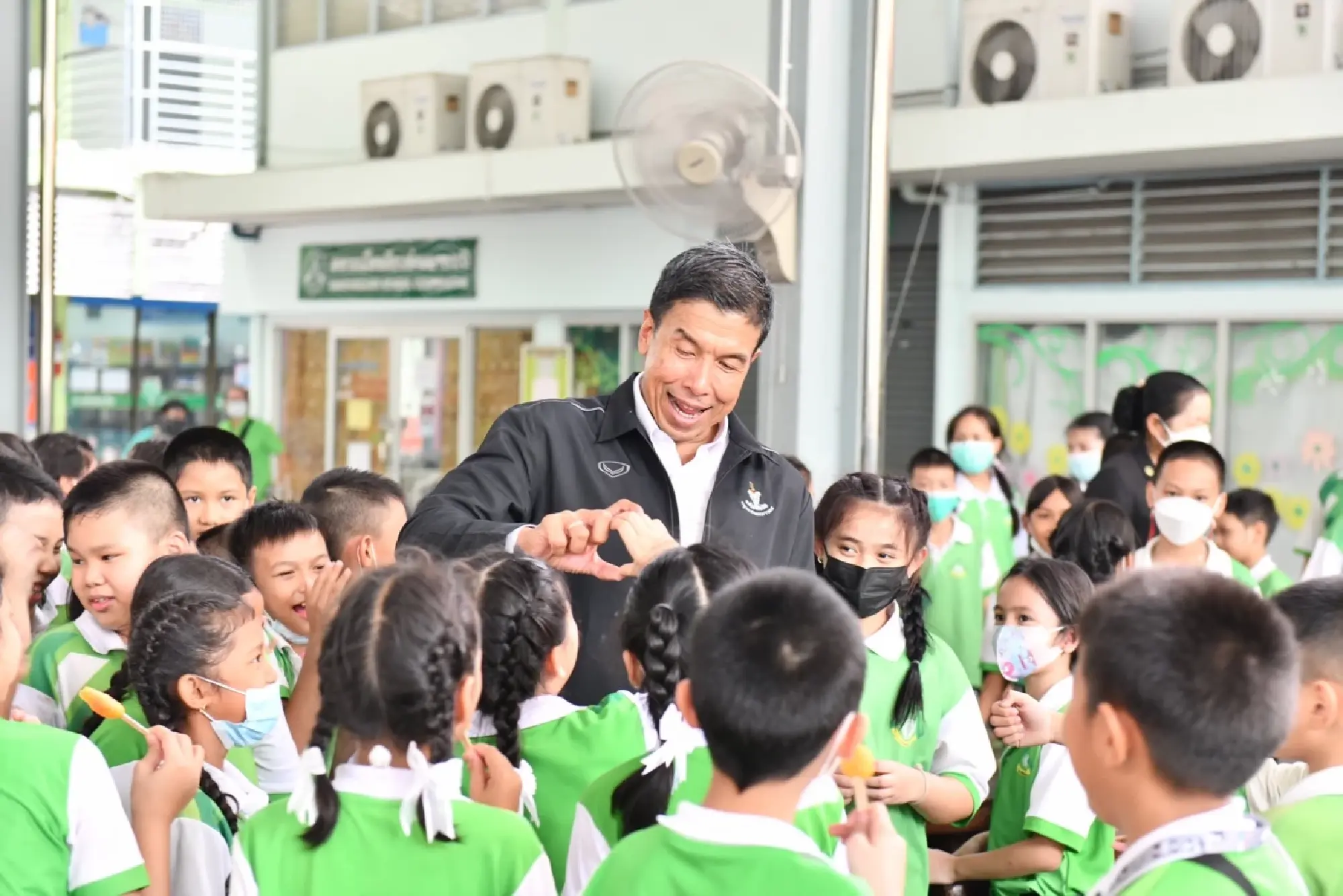 ais - Photo 10