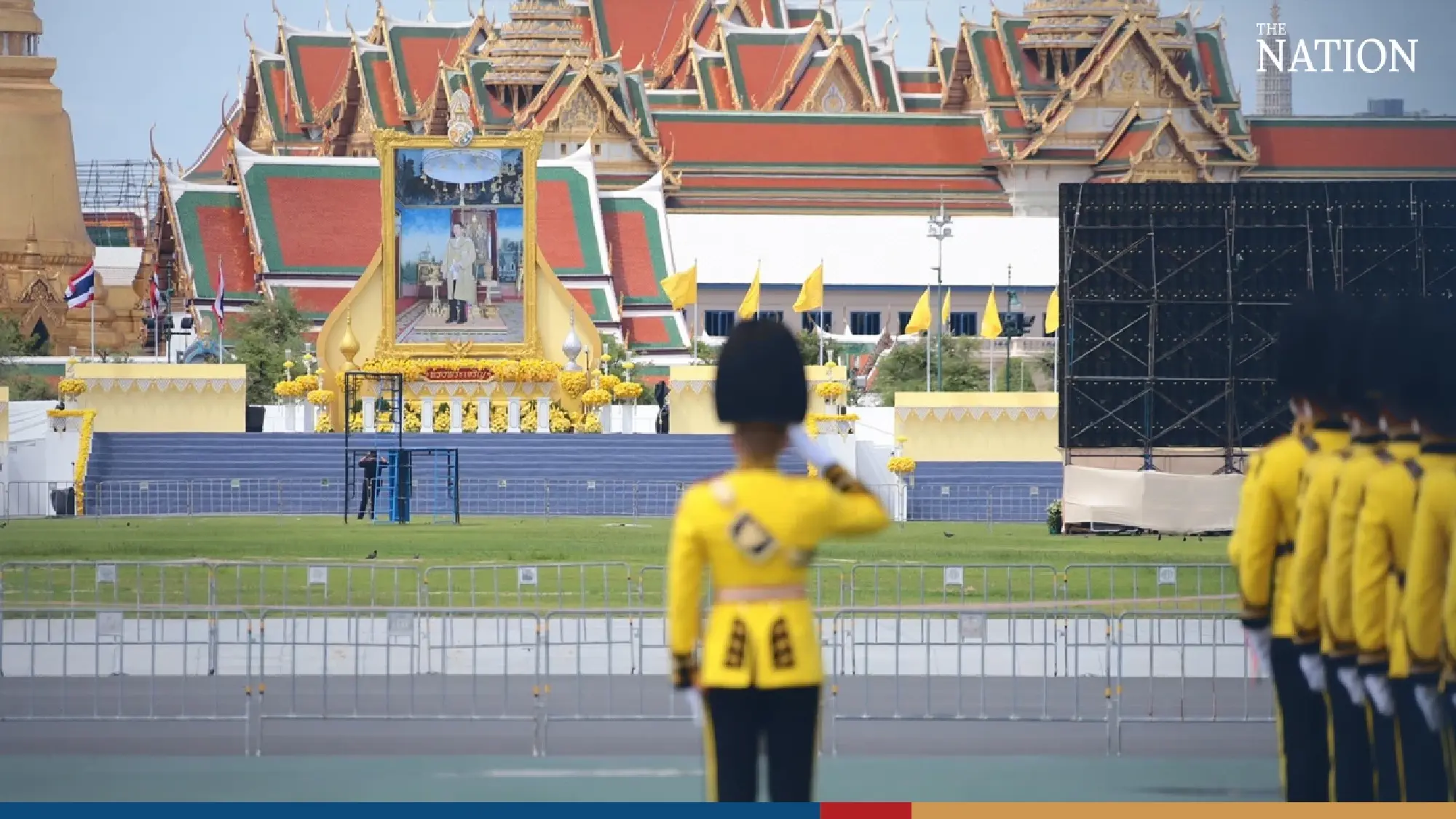 Thailand’s Military celebrates King's birthday with royal salute - Photo 4