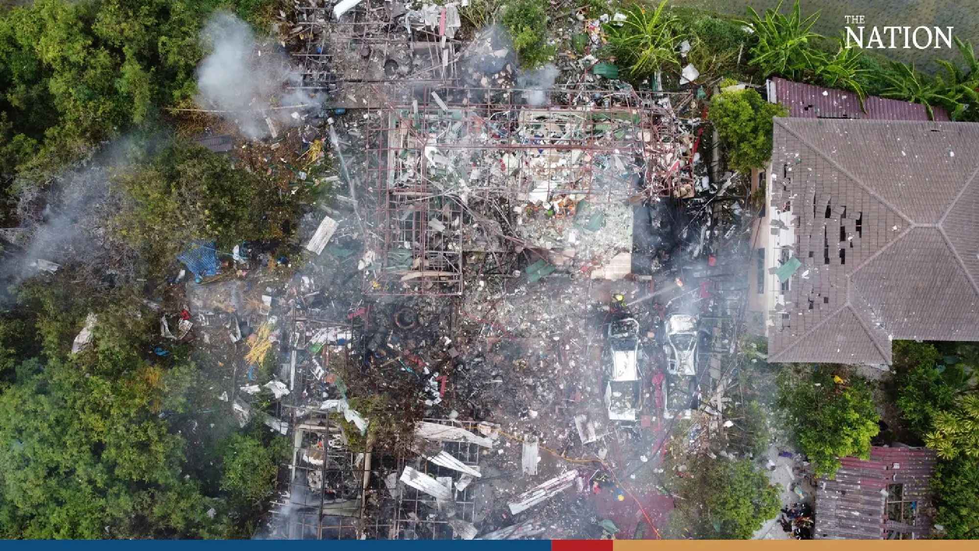 Explosion in Chiang Mai fireworks factory leaves 11 people injured - Photo 5