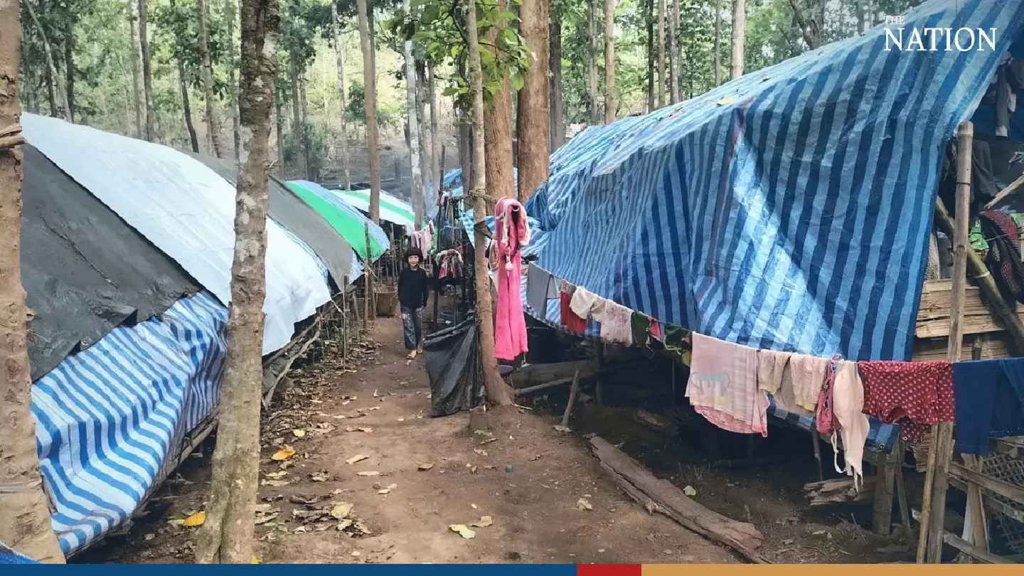 Airstrikes continue in Myanmar's Kayah State on Thai border - Photo 4