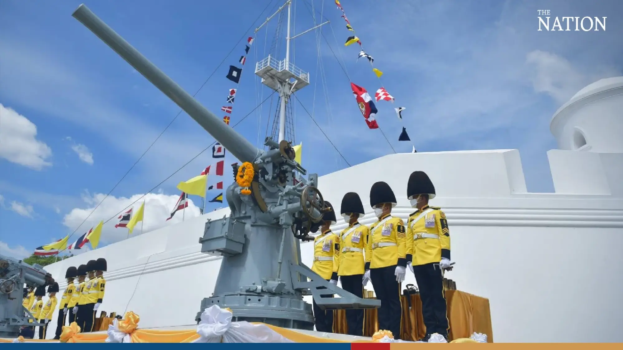 Thailand’s Military celebrates King's birthday with royal salute - Photo 7