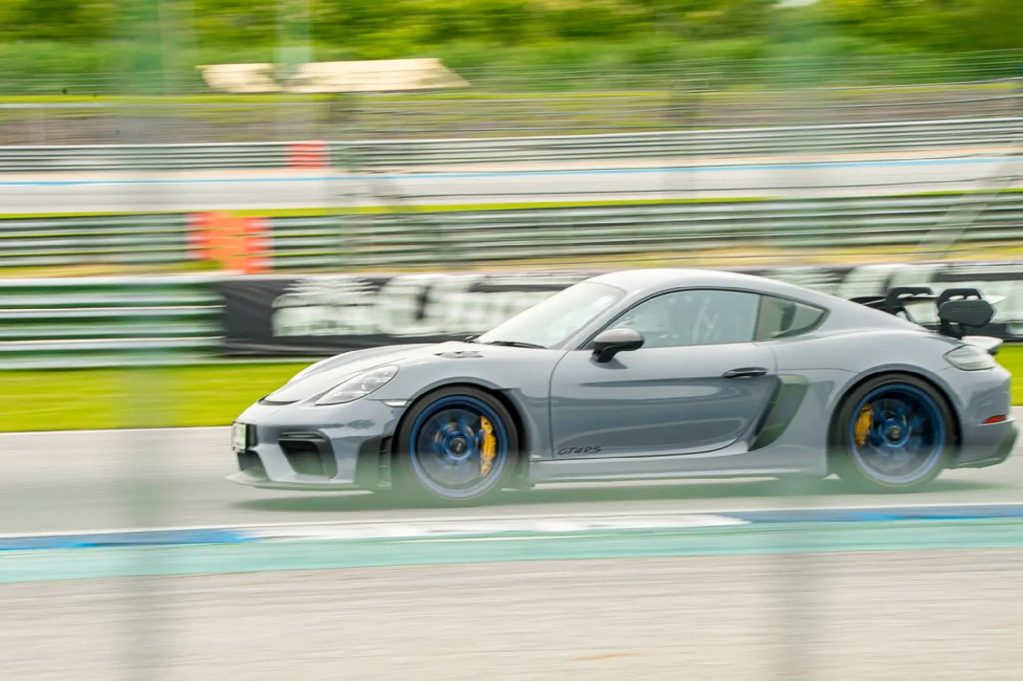 Porsche - Photo 5