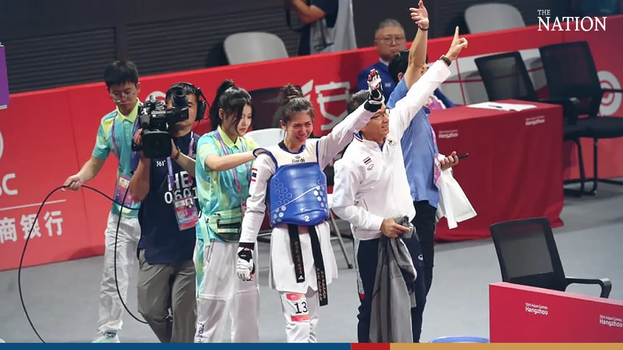Taekwondo star Panipak lands first Asian Games gold for Thailand in controversial thriller - Photo 1