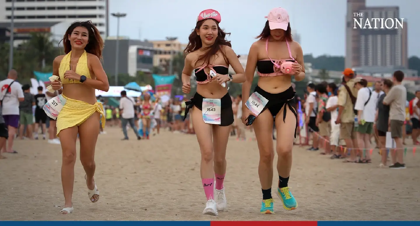 Over 4,000 join Pattaya bikini run - Photo 4