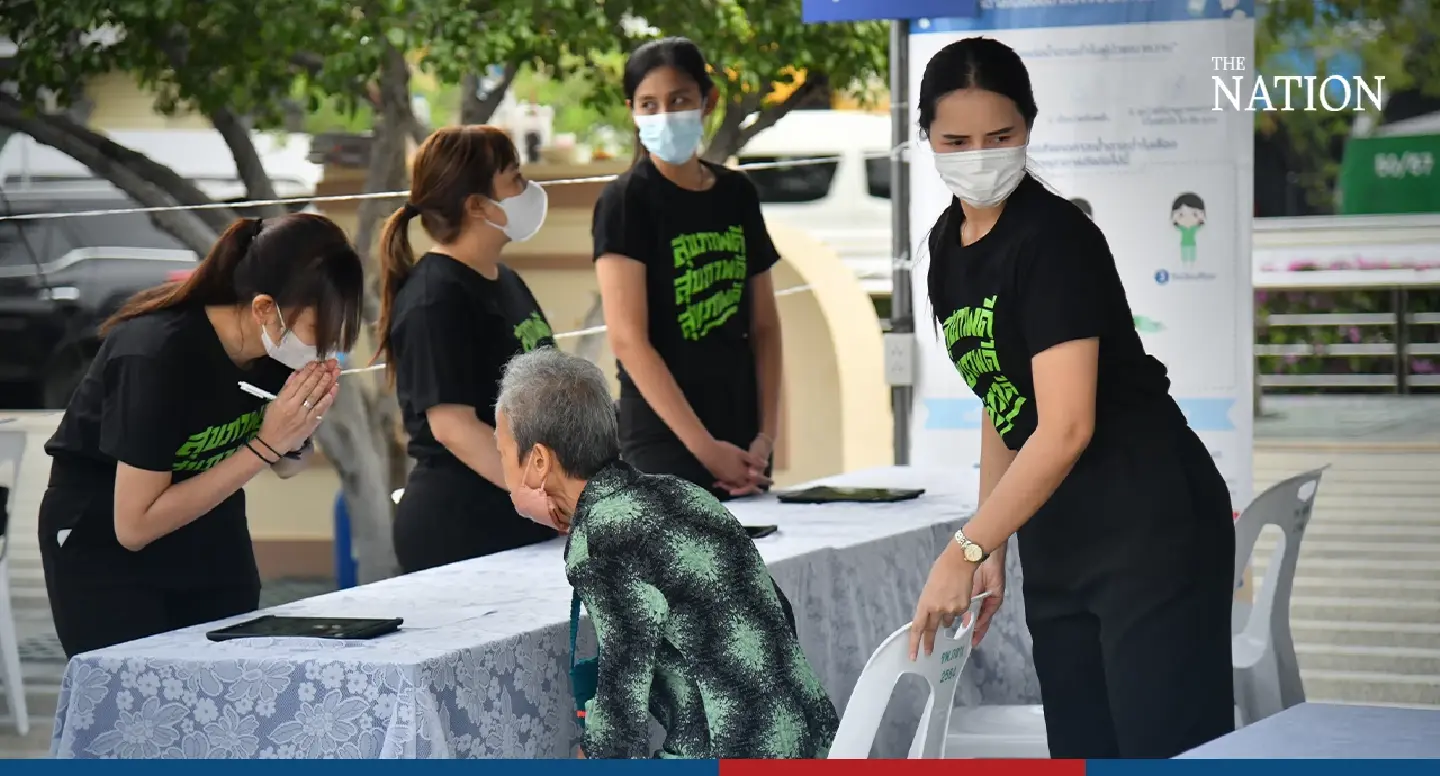 Free health screening for all Bangokians - Photo 2