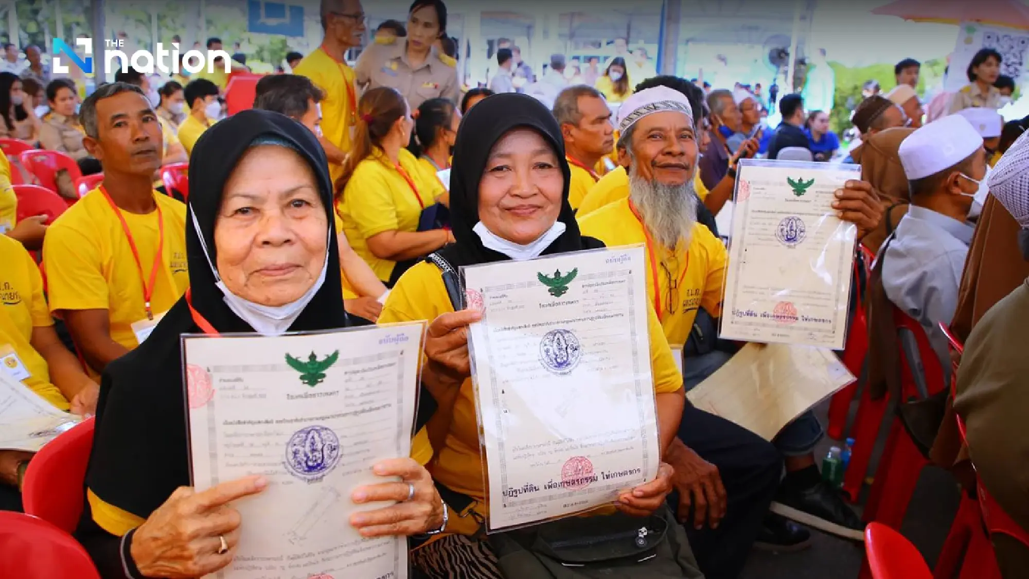 25,000 farmers receive title deeds for agriculture - Photo 4