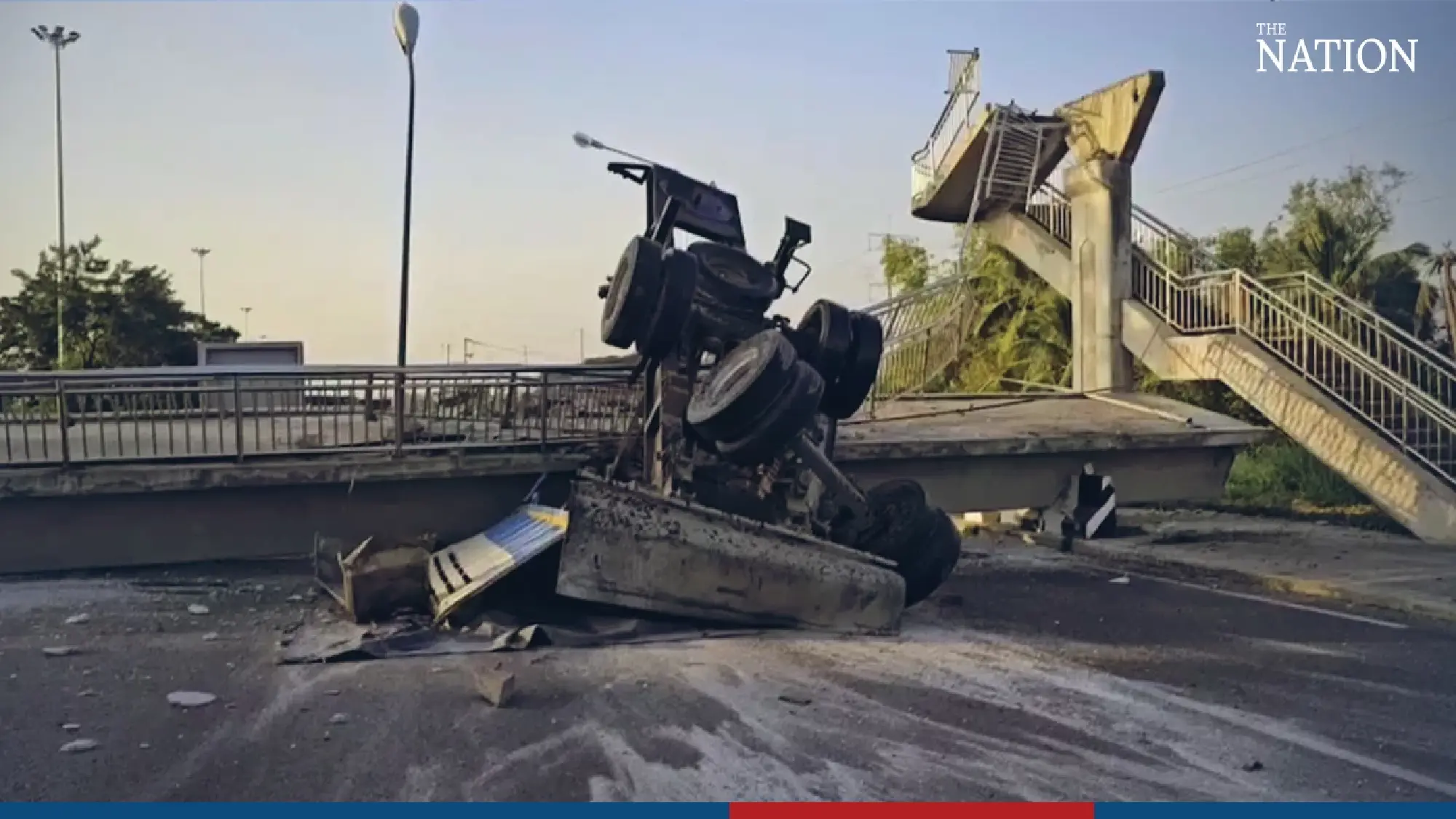 Bridge collapses, blocking highway - Photo 1