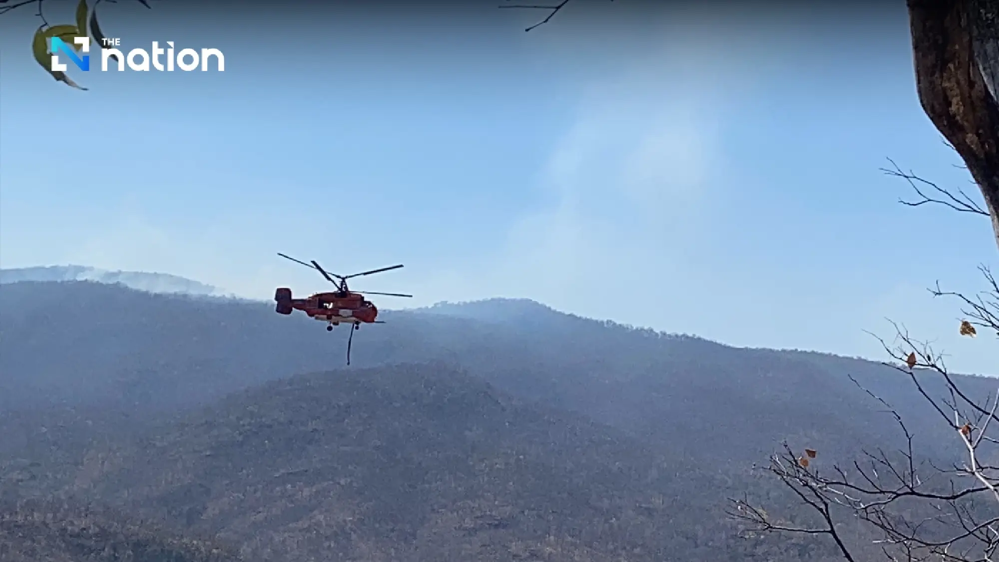 Chiang Mai turns to Army for help as forest fires continue blazing - Photo 4