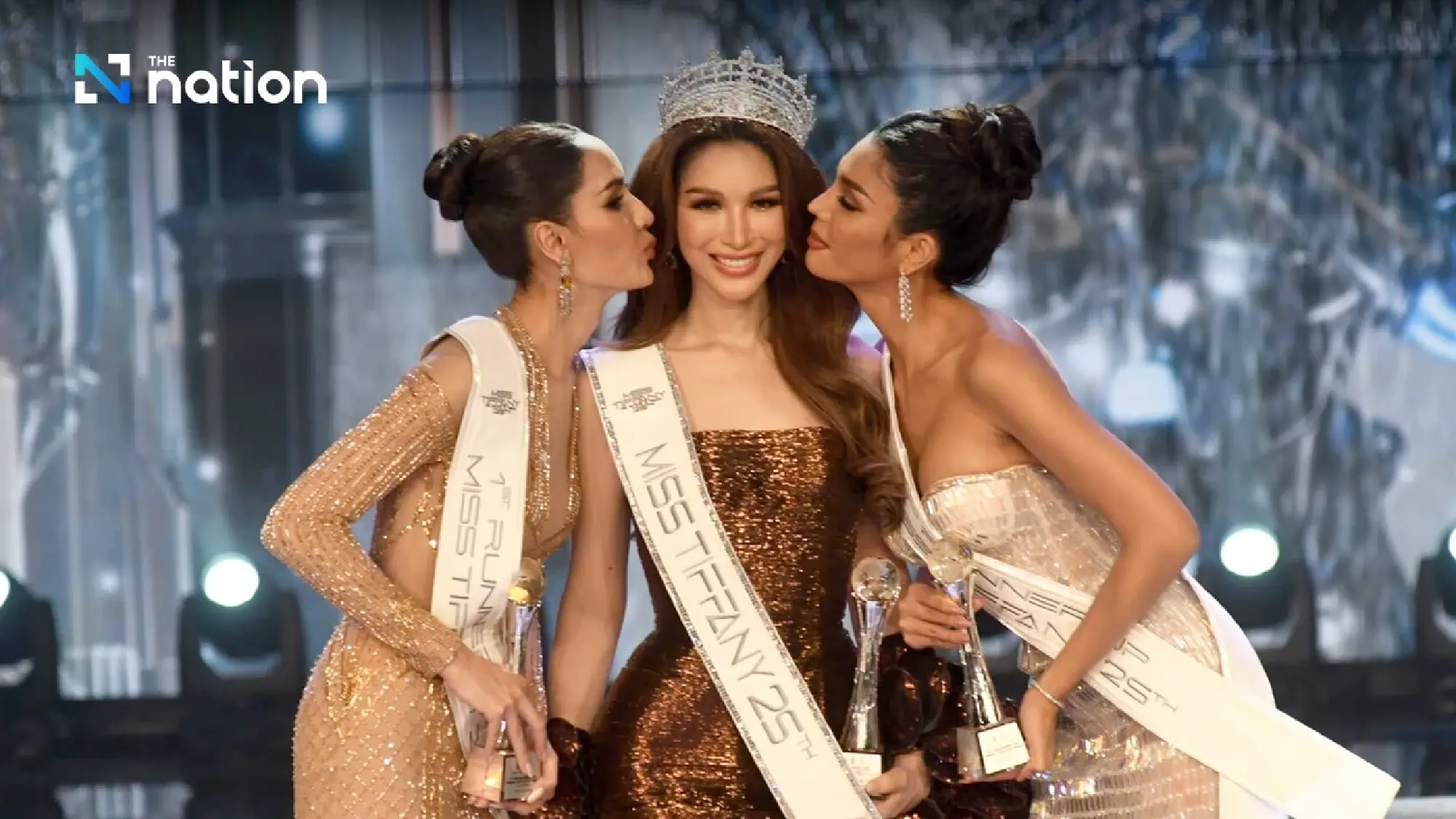 Flight attendant from Tak wins Miss Tiffany title - Photo 6