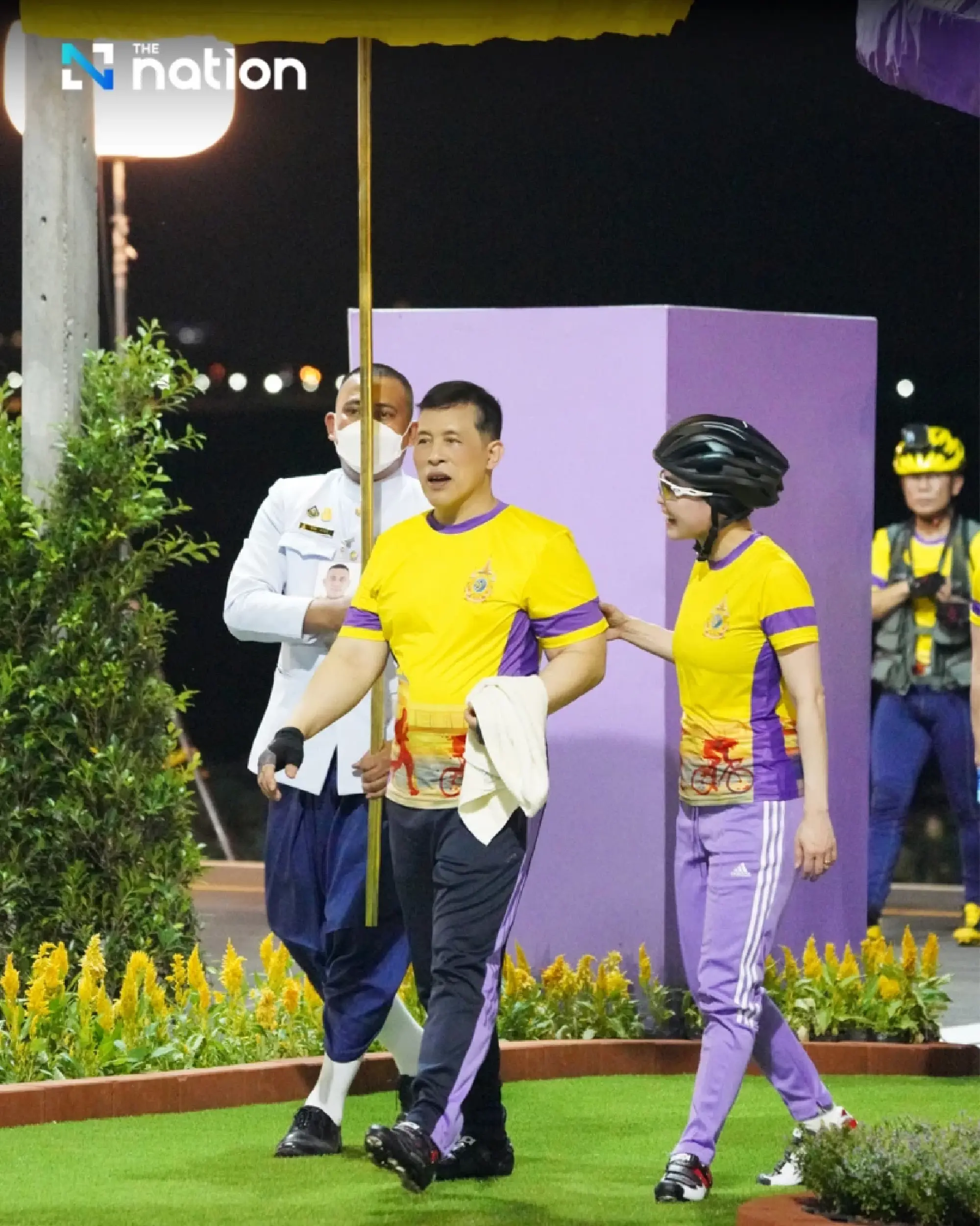 Their Majesties preside over opening ceremonies of three projects in Phichit - Photo 5