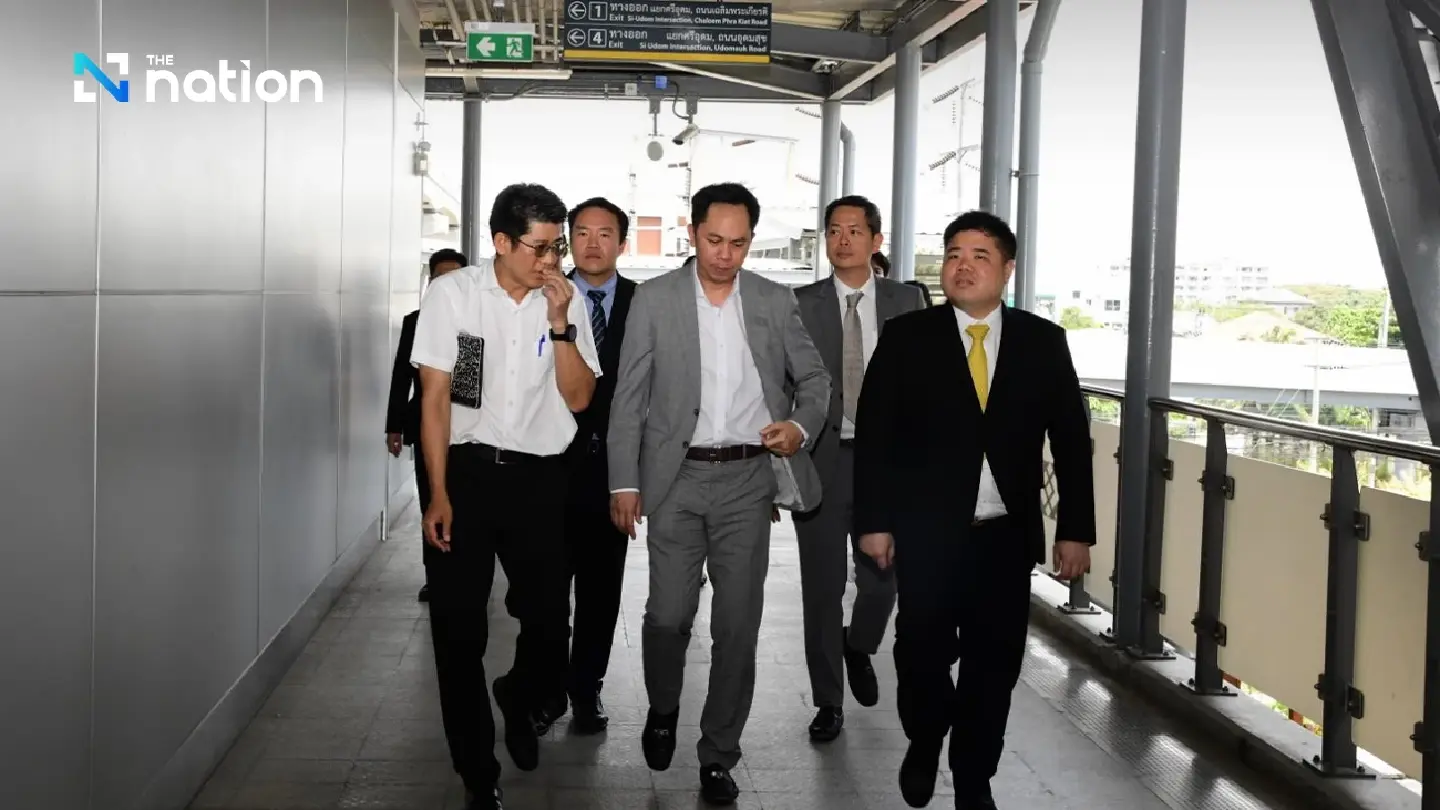 Transport Ministry orders suspension of Yellow Line services until midnight - Photo 4