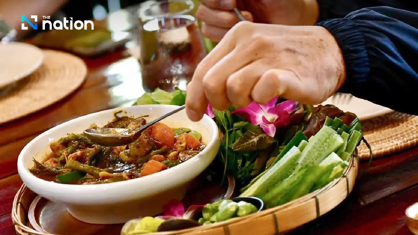 Srettha gives thumbs up for Kaeng Tai Pla on Koh Samui - Photo 2