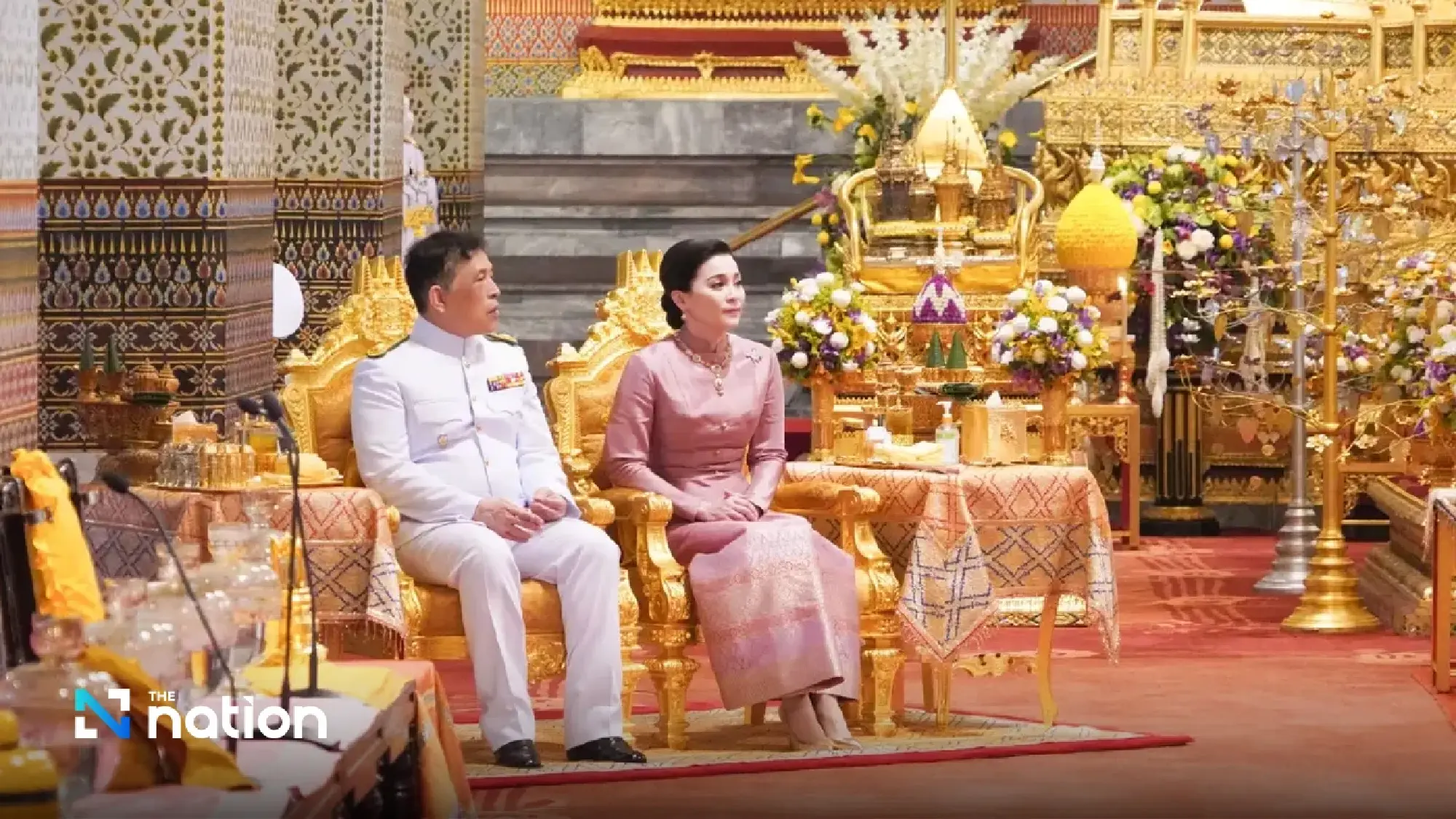 Their Majesties attend Songkran rites and rituals at Grand Palace - Photo 3