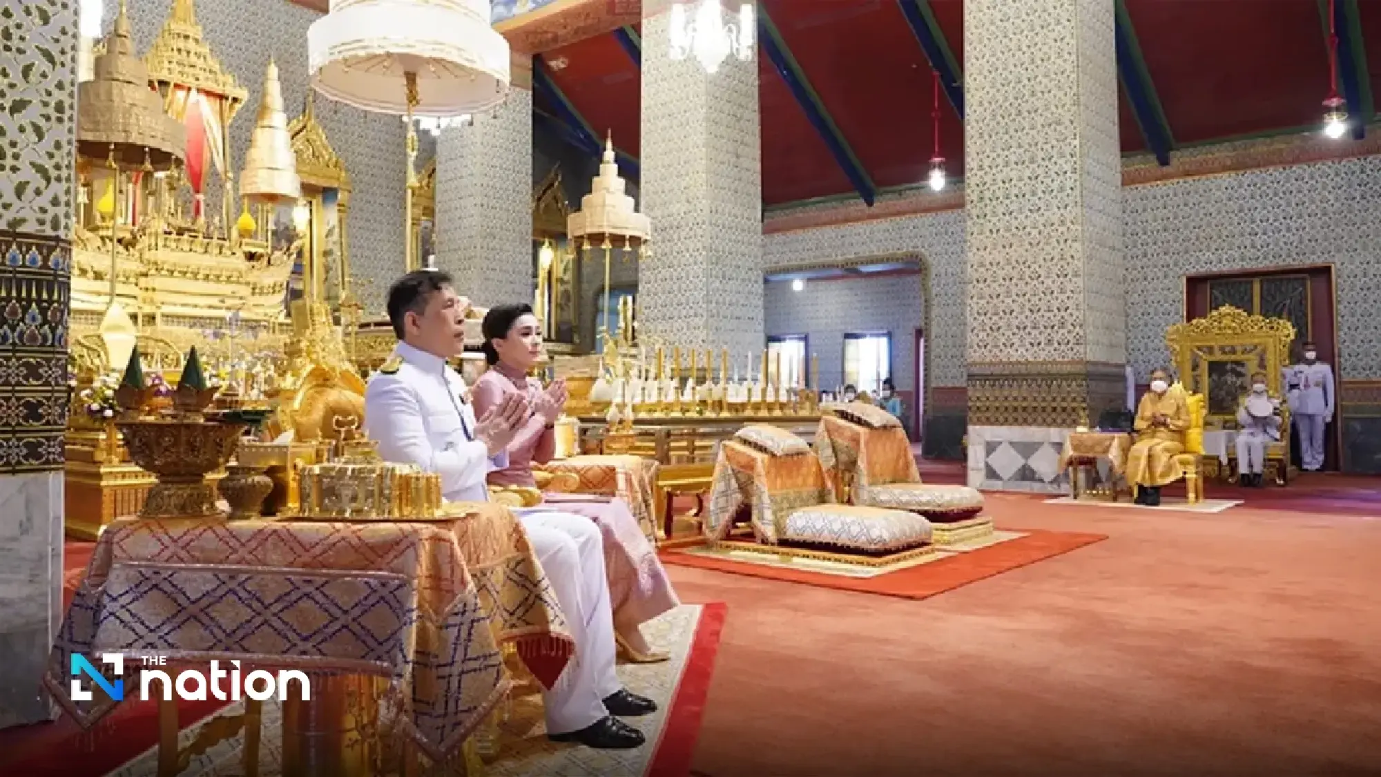 Their Majesties attend Songkran rites and rituals at Grand Palace - Photo 5