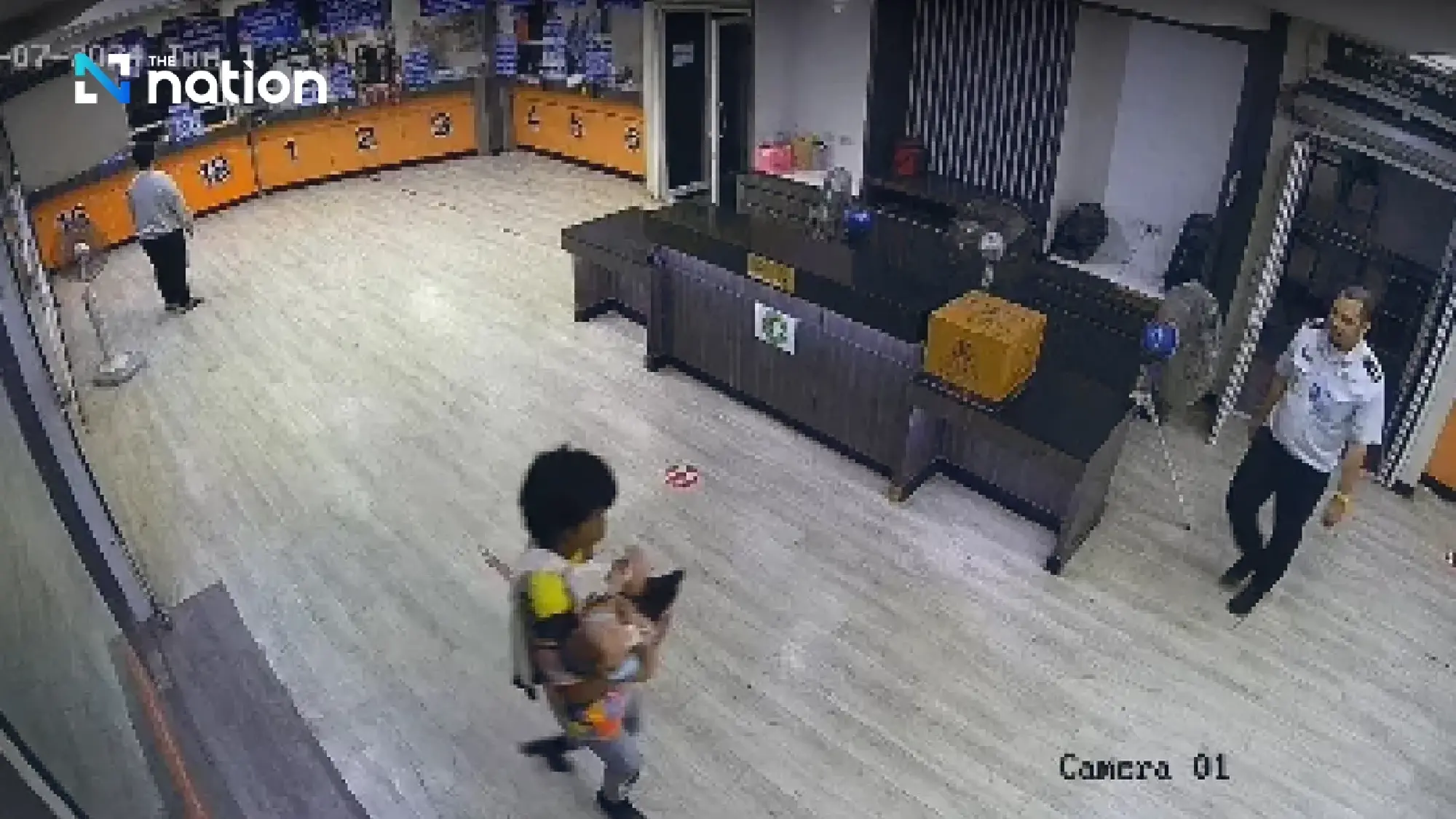 Social networkers join forces to track kidnapped baby successfully - Photo 5