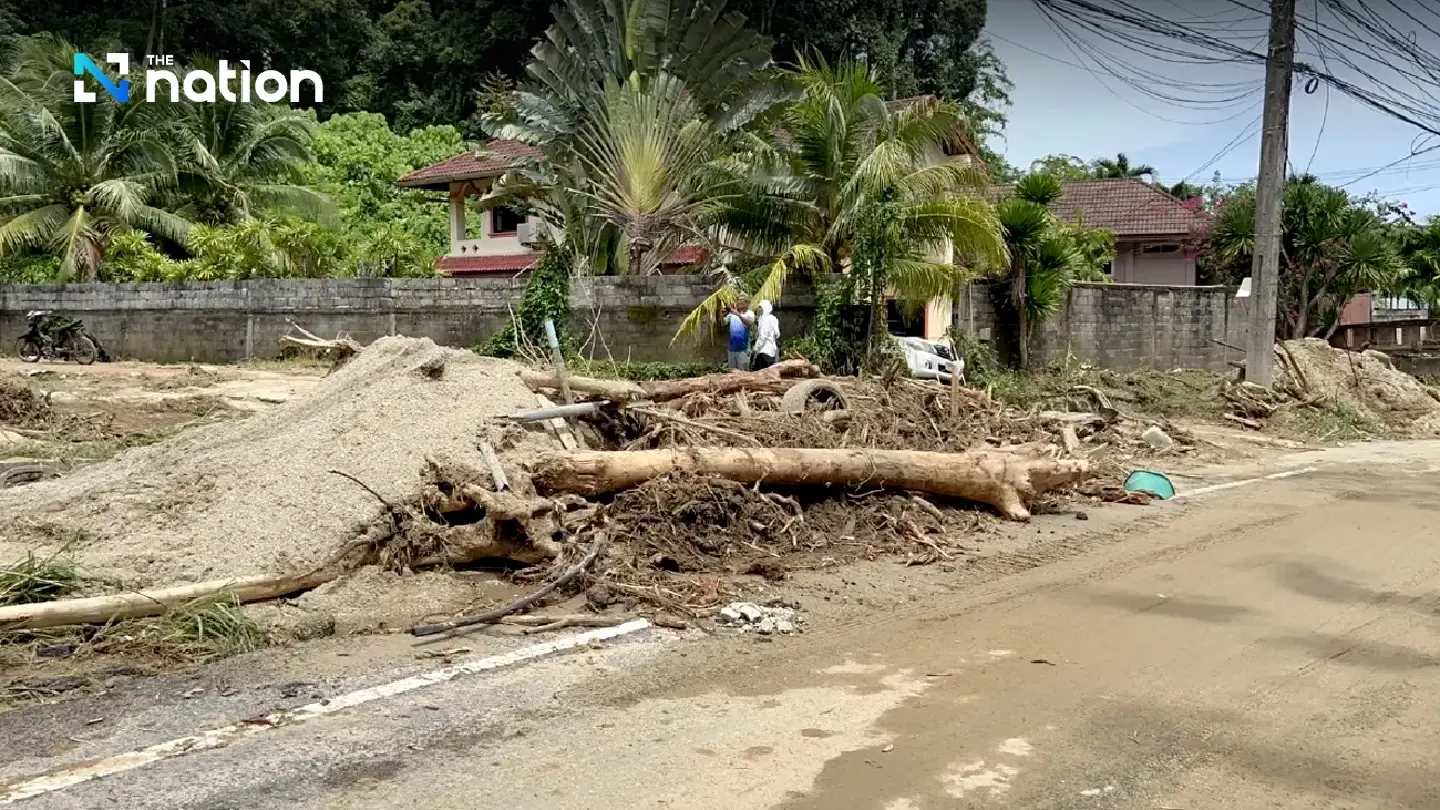 Phuket bounces back: Governor leads big clean after torrential rains inundate island - Photo 3