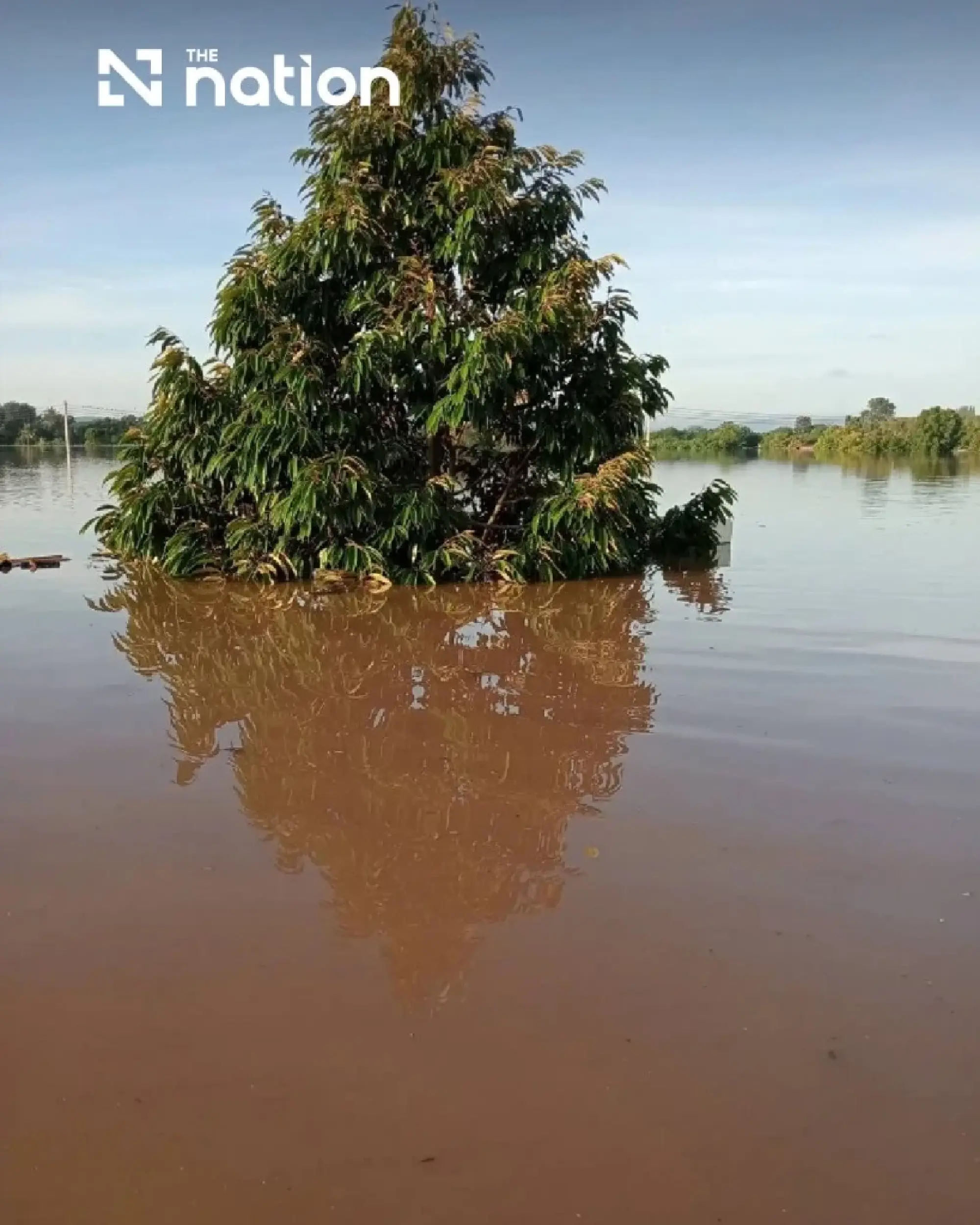 Kanchanaburi flood crisis deepens as homes go underwater - Photo 17