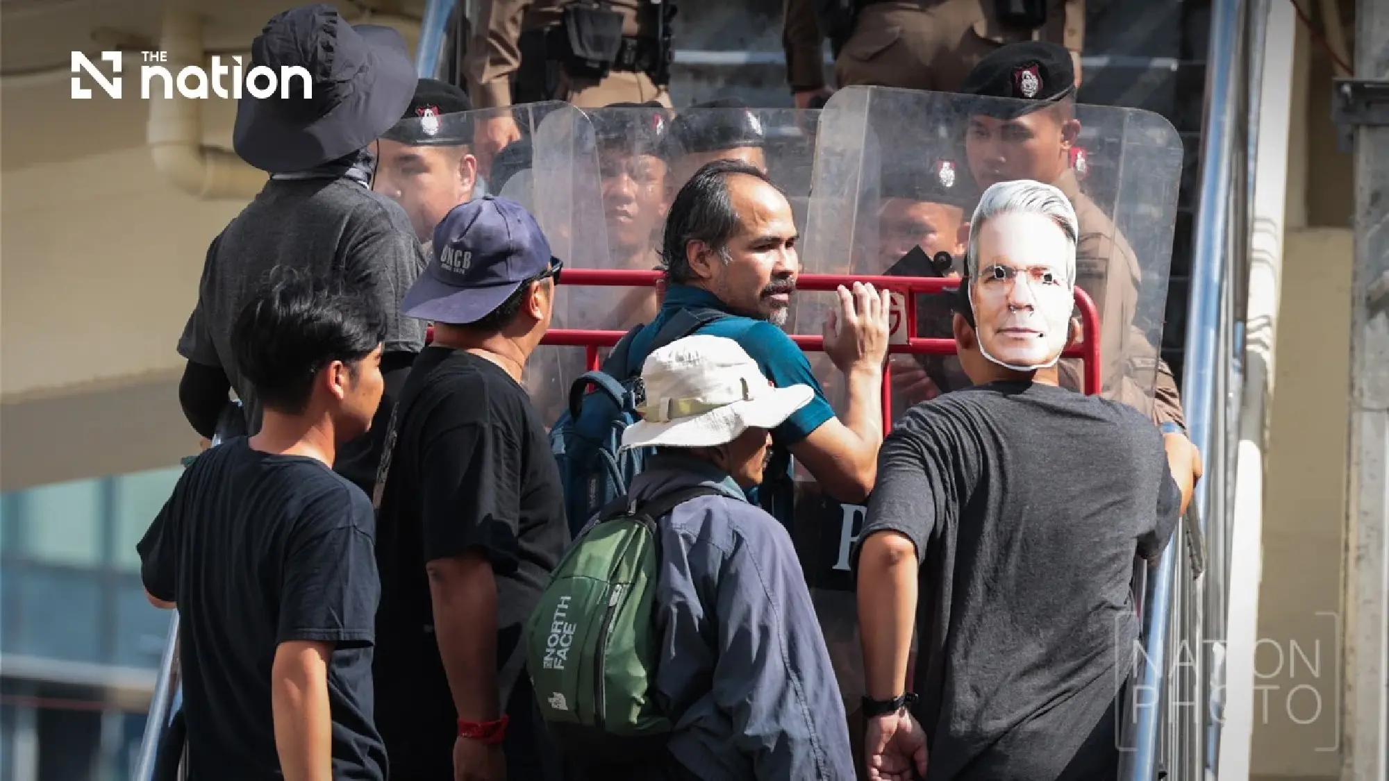 Thai protesters accuse World Bank and IMF of favouring the rich - Photo 7