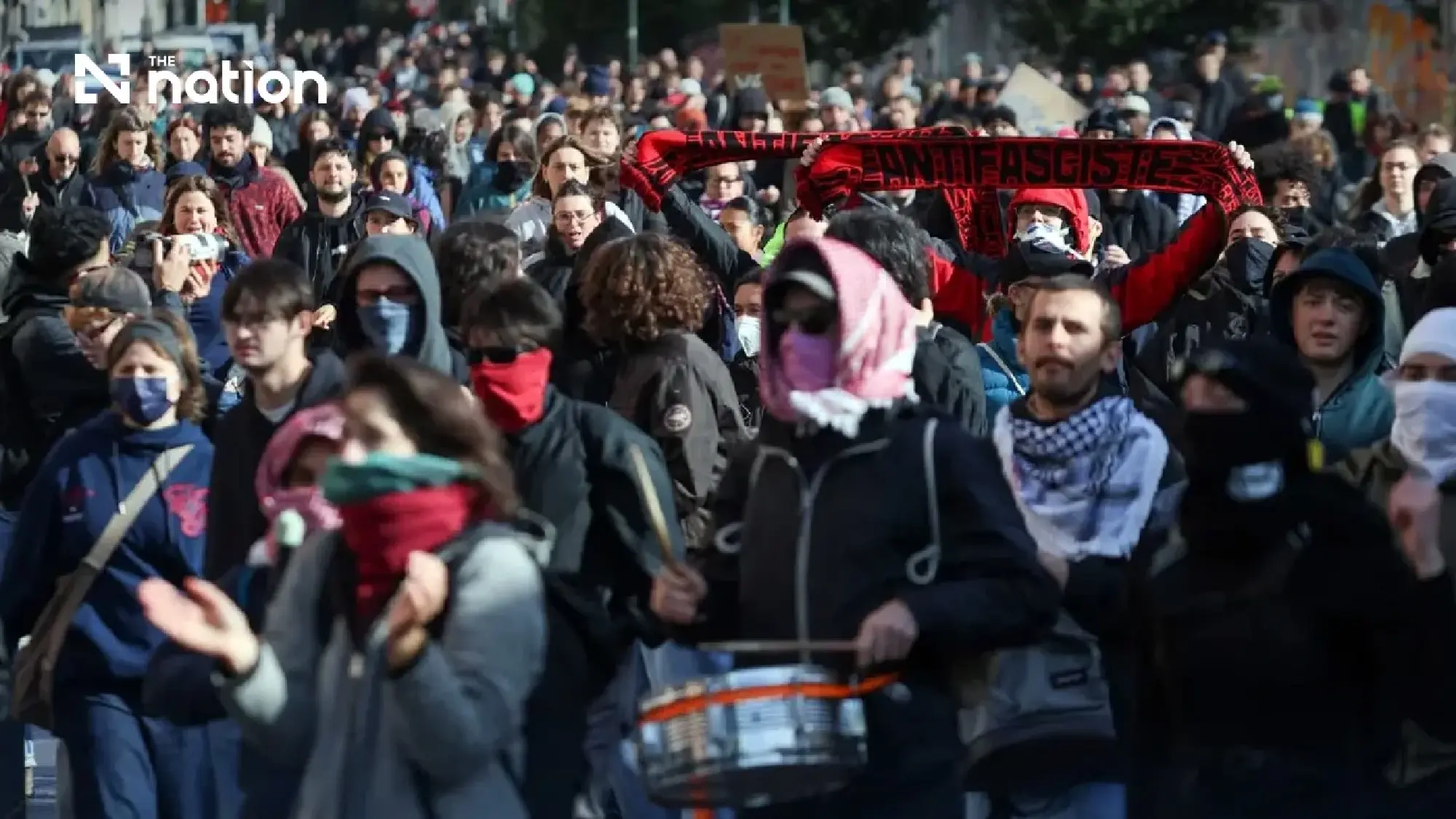 Clashes accompany European protests over living costs and education - Photo 7