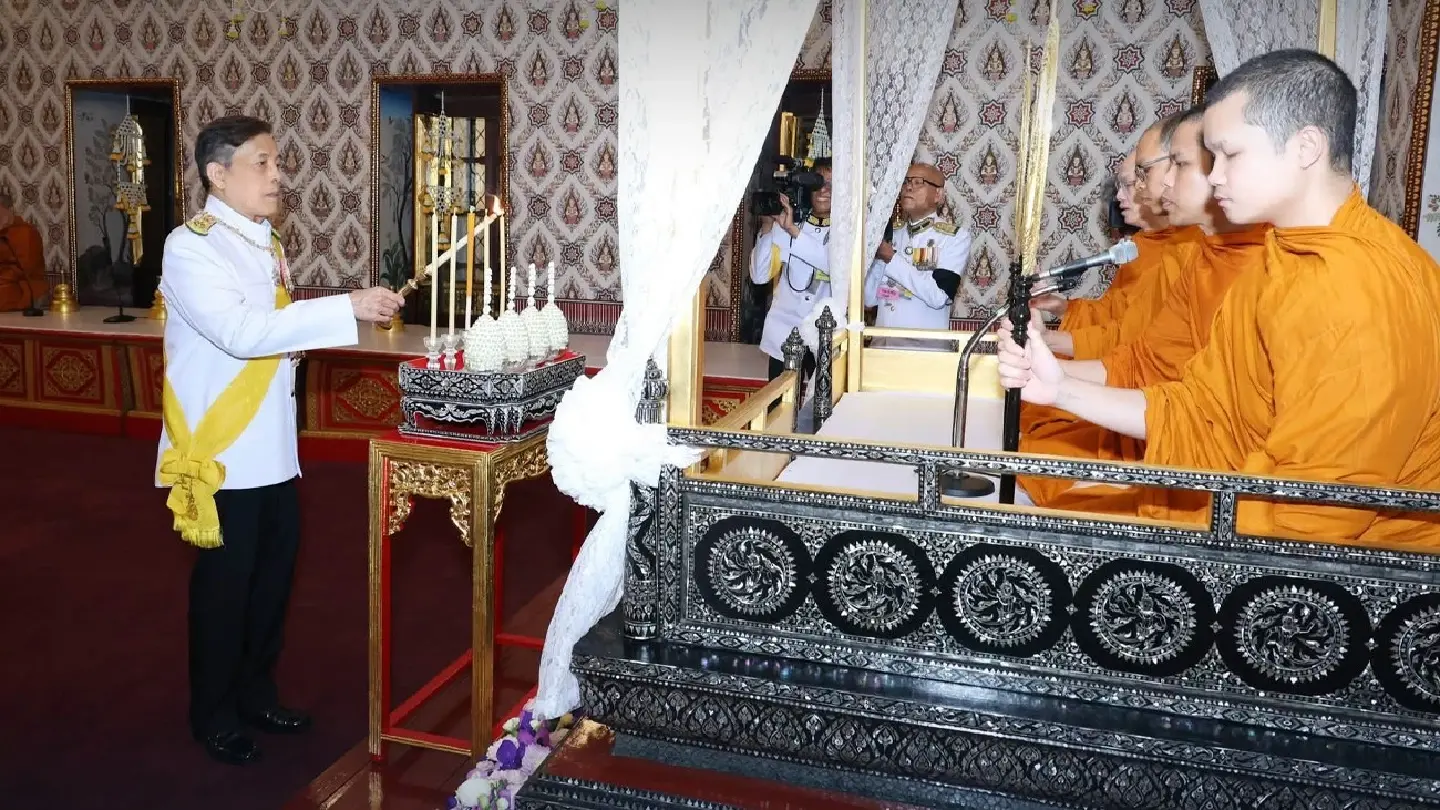 Their Majesties mark first anniversary of Queen Sirikit's passing - Photo 1