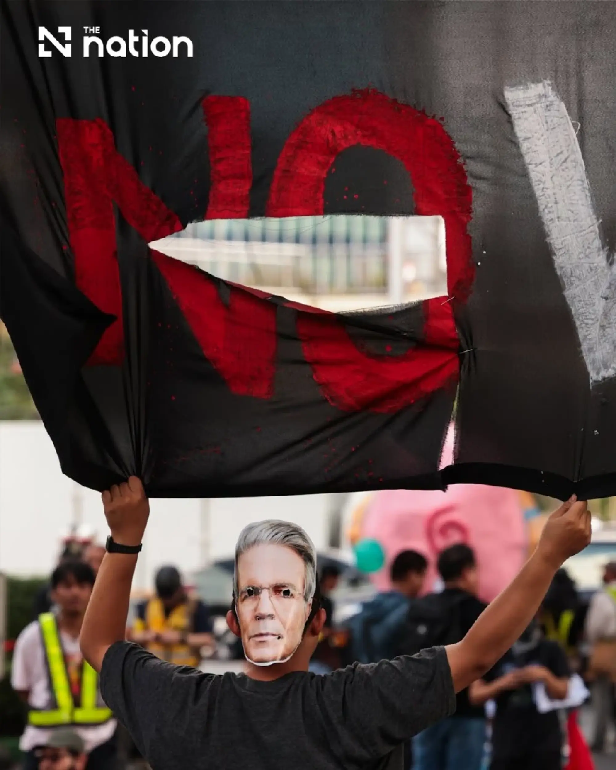 Bangkok protesters demand transparency in development policy - Photo 5