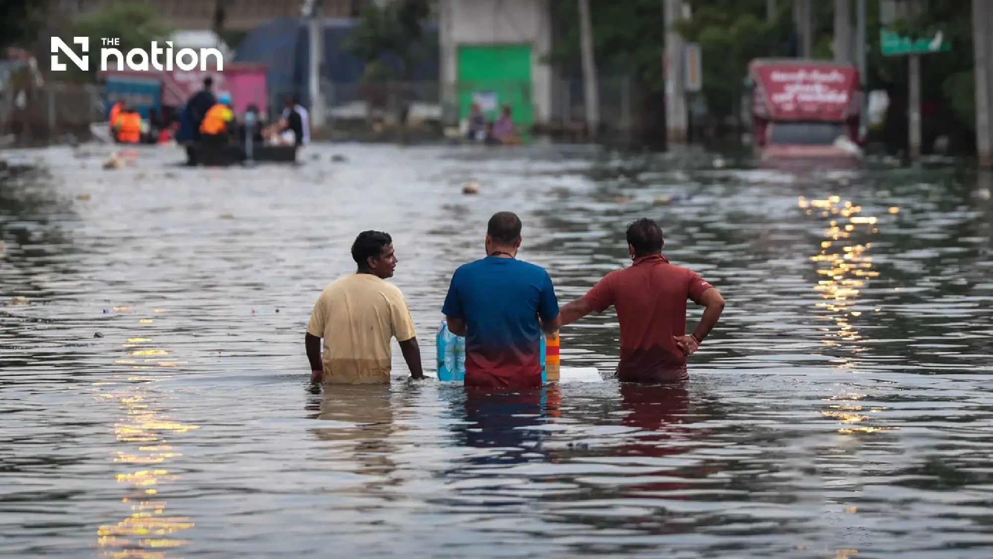 Nation Foundation aids 3 flood-hit Bangkok communities on Oct 3 - Photo 5
