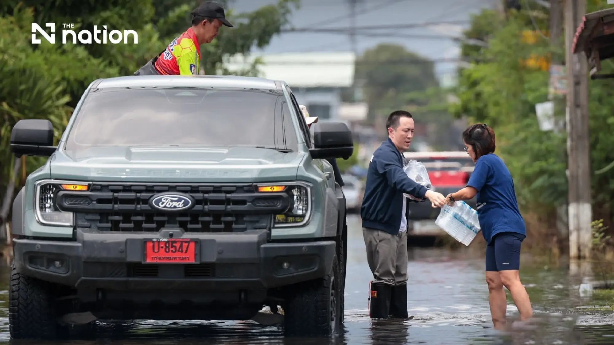 Nation Foundation aids 3 flood-hit Bangkok communities on Oct 3 - Photo 6