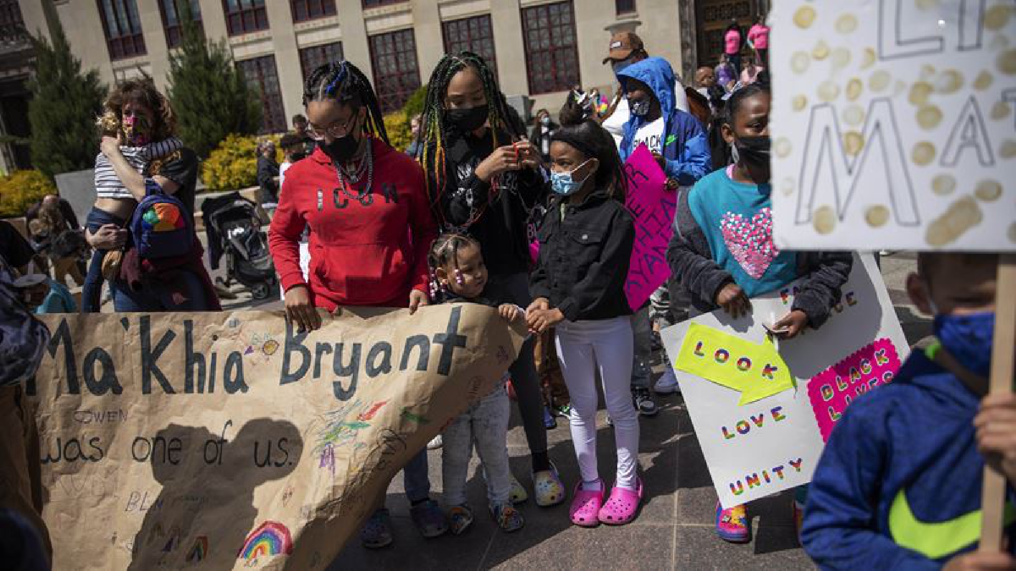 Teens death ignites call for changes in foster system