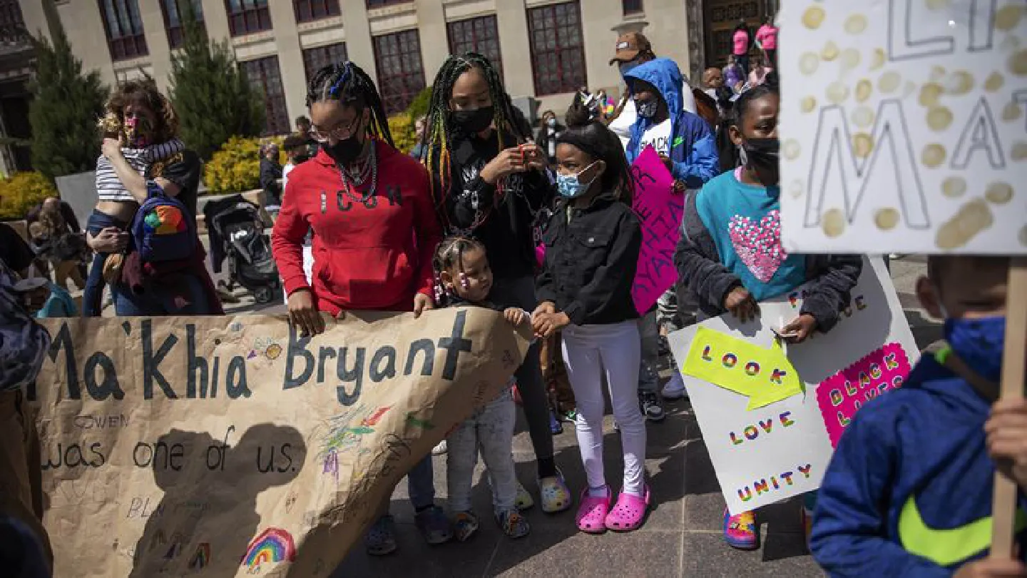 Teens death ignites call for changes in foster system