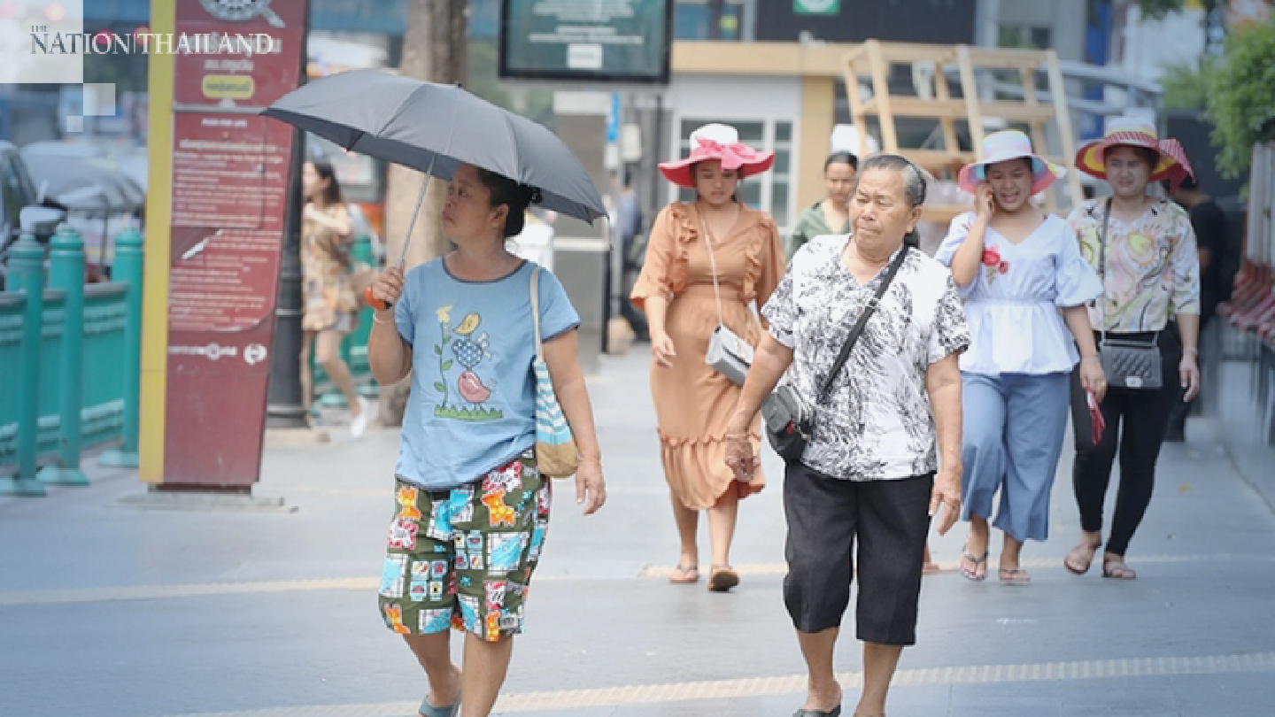Hot day with isolated thundershowers forecast for most of Thailand