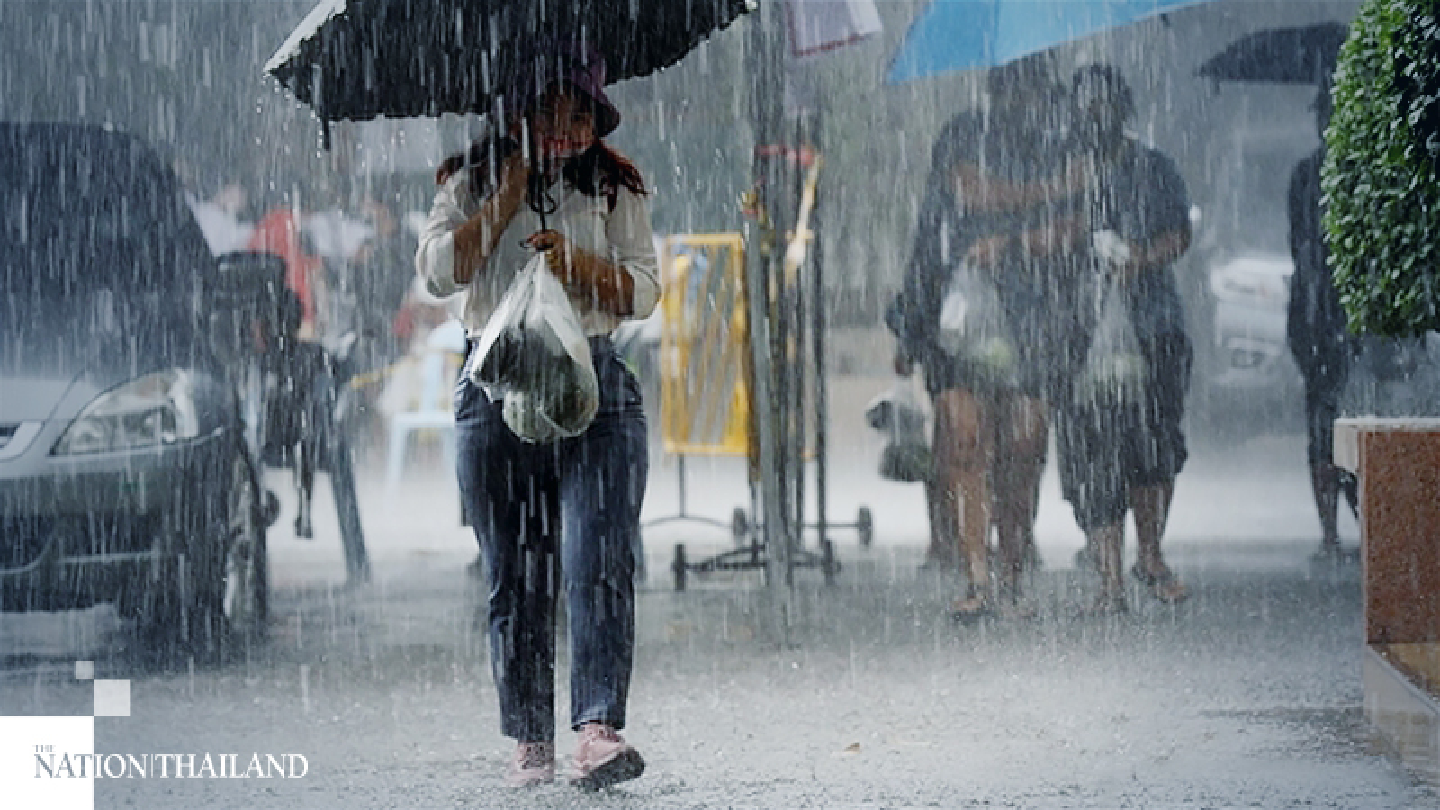 Thunderstorms, hail and heavy rain forecast for most of upper Thailand Thunderstorms, hail and heavy rain forecast for most of upper Thailand