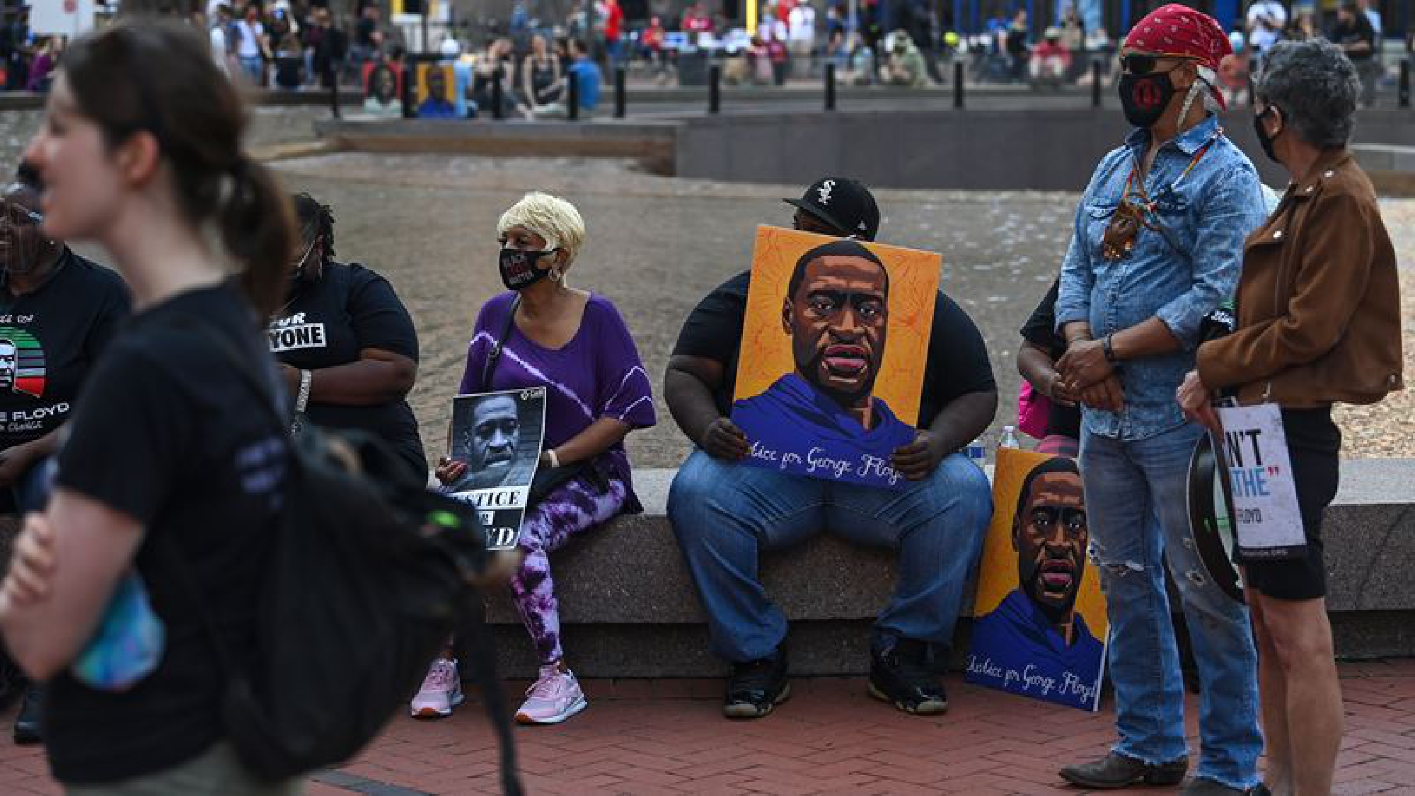 George Floyds family gathers in Minneapolis to mark one year since his death