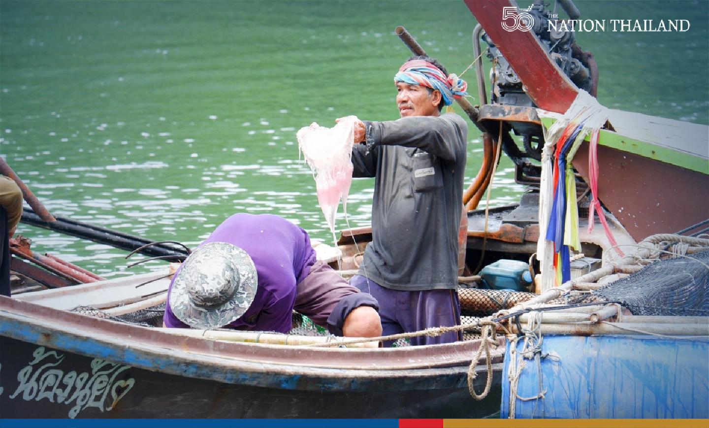 Tentacles of hope for Thai fishermen as jellyfish season arrives
