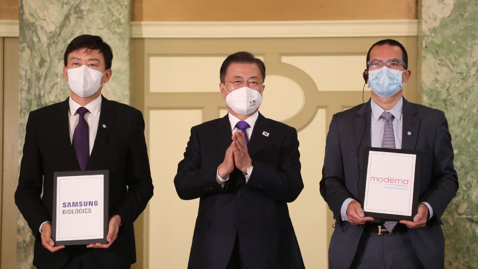 Samsung Biologics signs vaccine production deal with Moderna