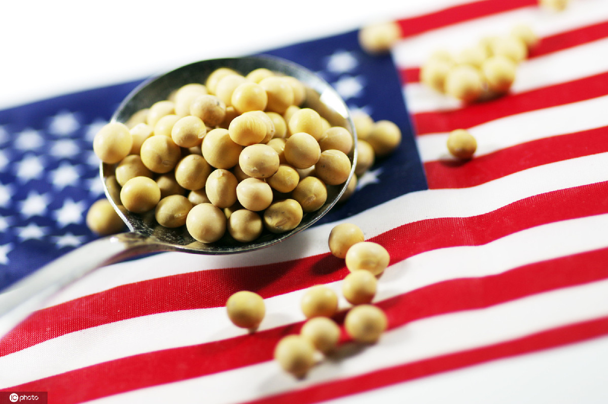 US goods exports to China rebound