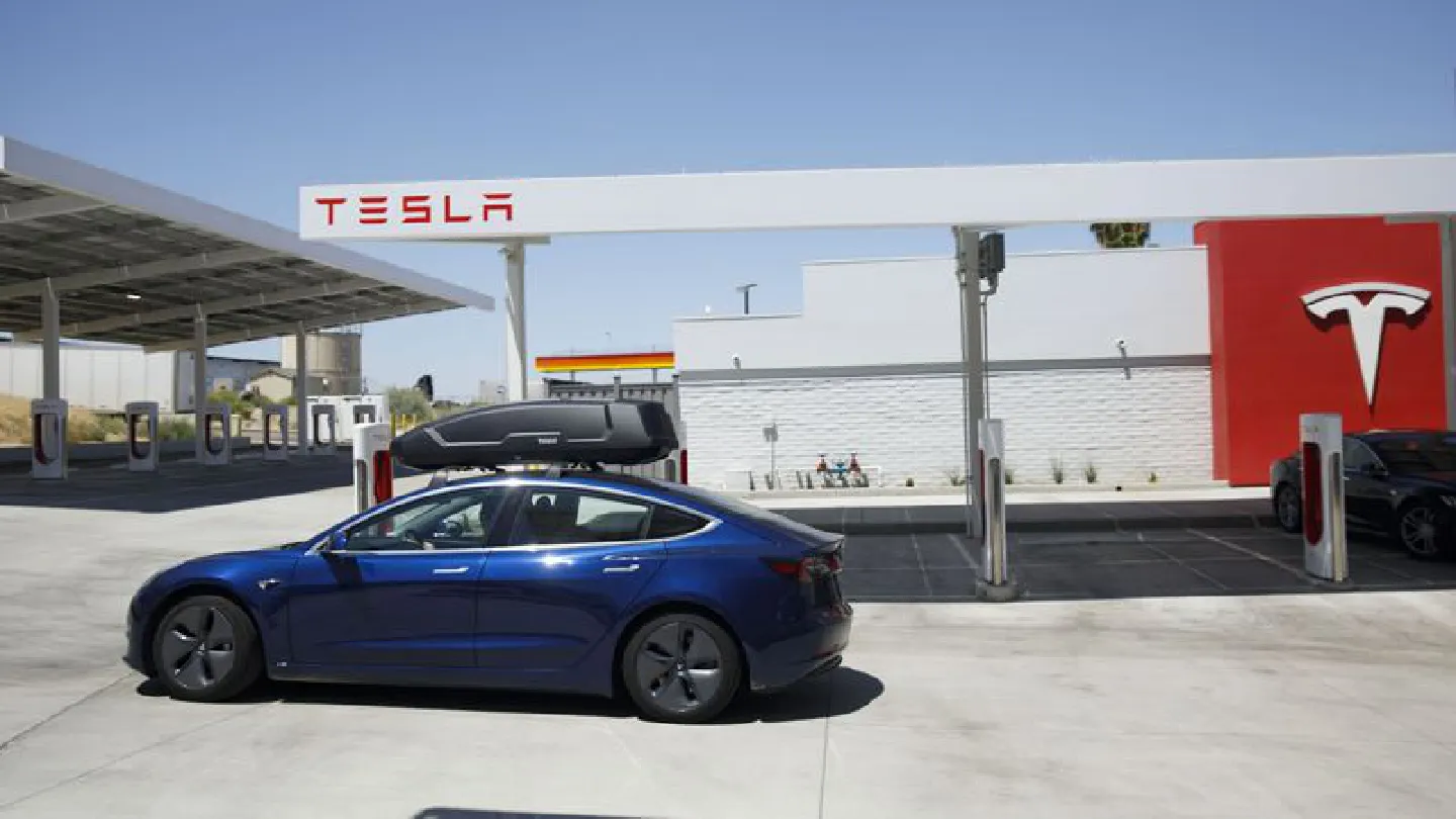 Tesla phases out radar sensors, shifts to camera-based autopilot