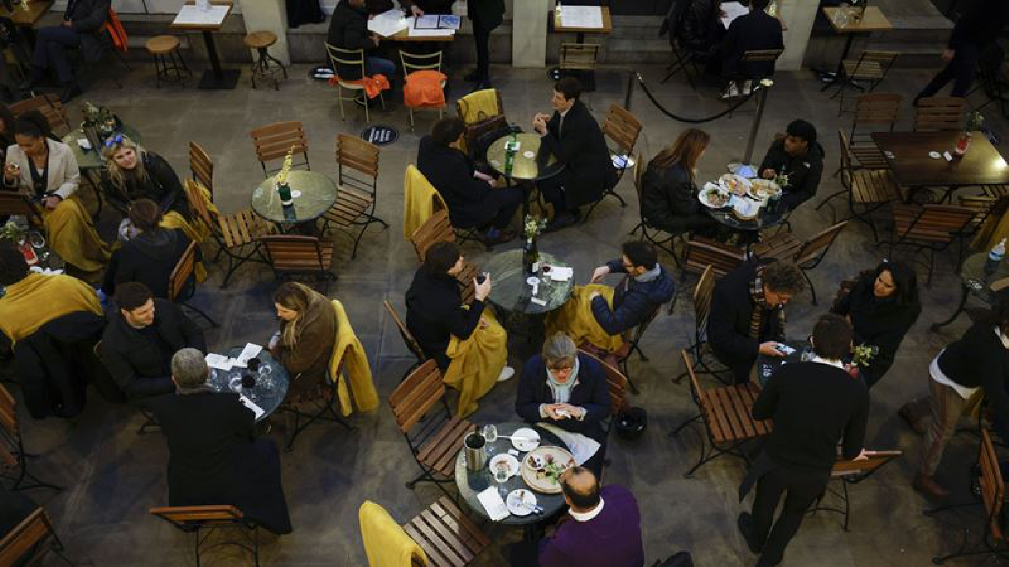 U.K. restaurants hit with chef shortage as indoor dining resumes